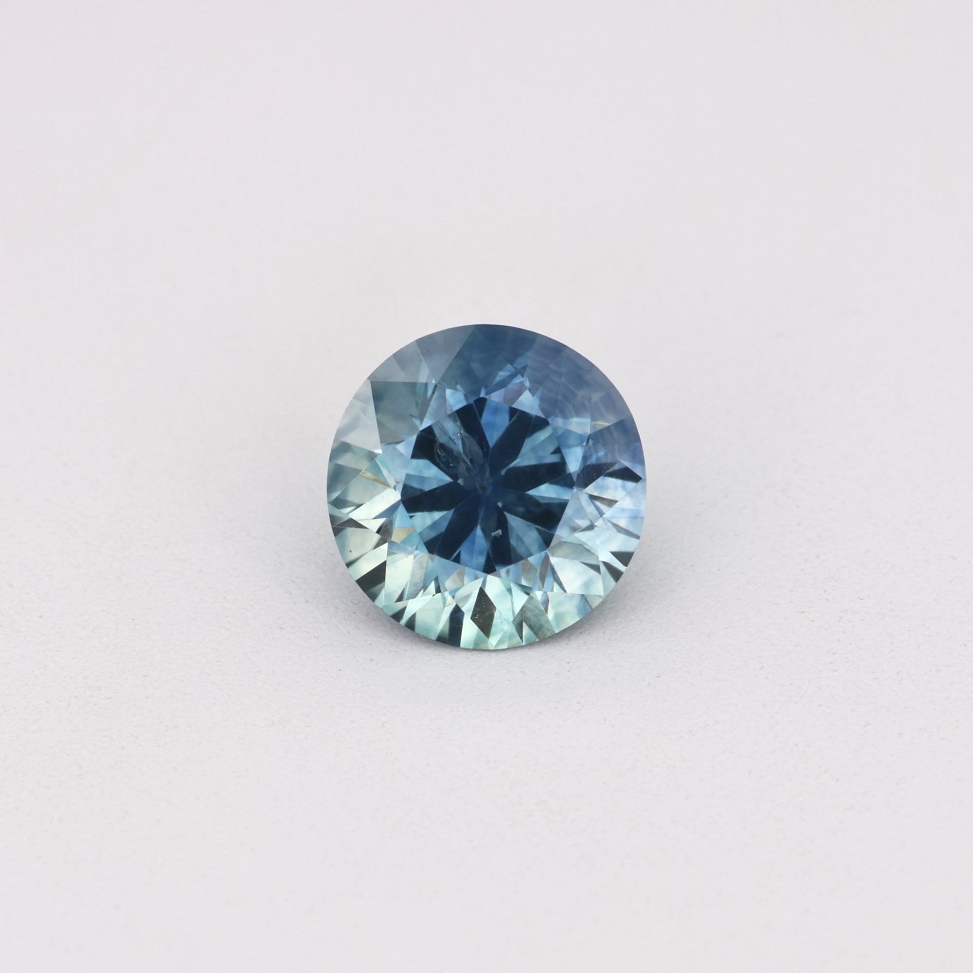 0.82ct Sapphire