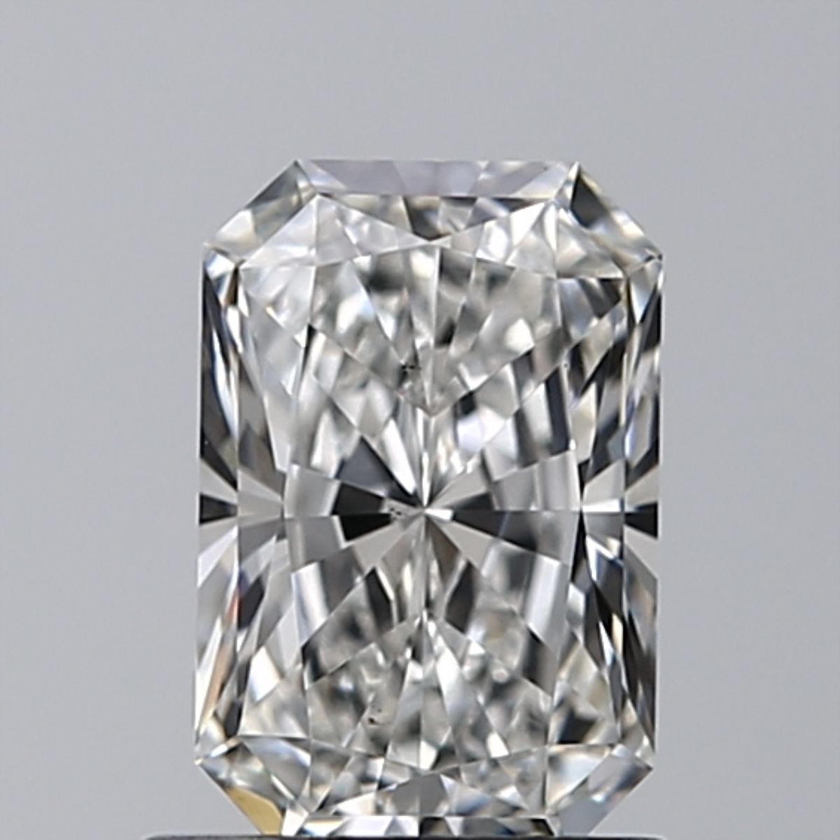 0.90 Carat Radiant Diamond