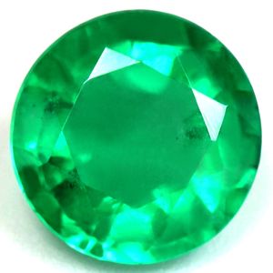 0.88ct Emerald