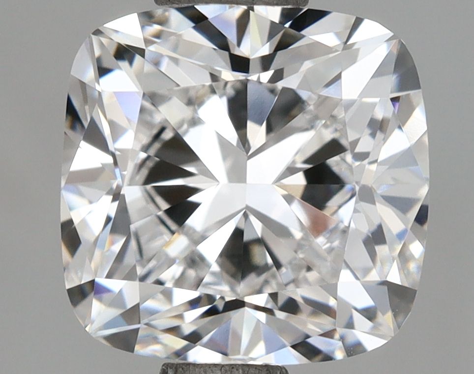 2.01ct Cushion D - VVS1 - Excellent cut - LD320676