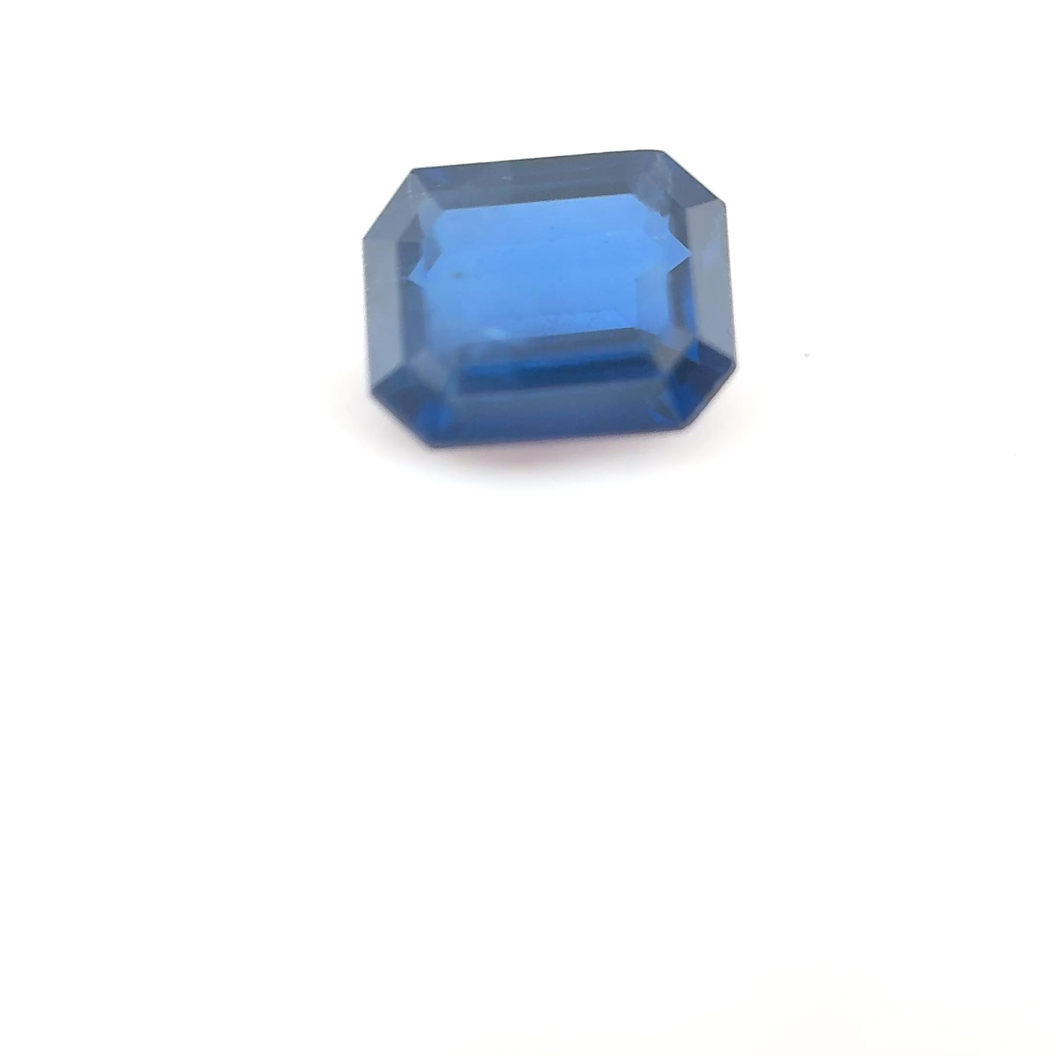 0.89ct SAPPHIRE