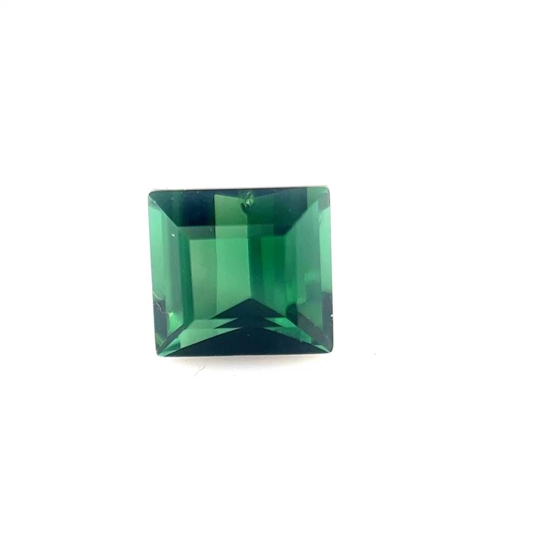 0.9ct TOURMALINE