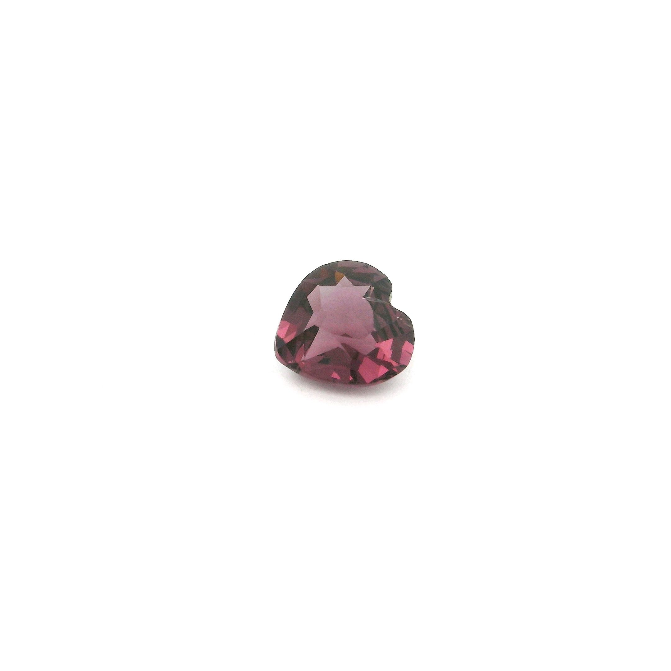 0.88ct SPINEL