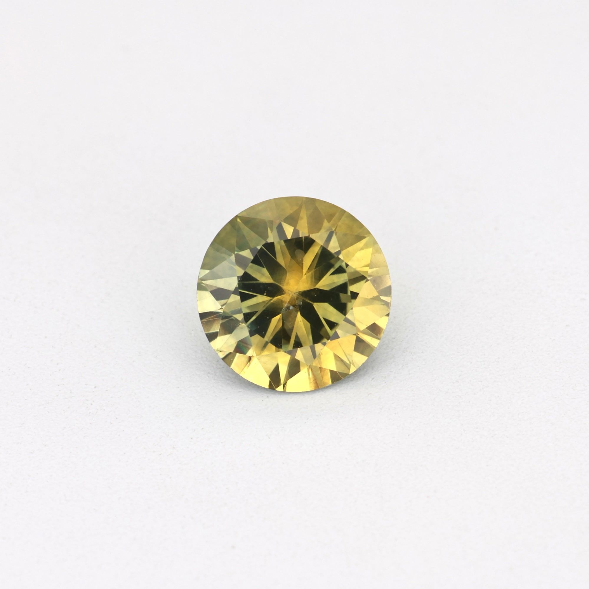 0.6ct Sapphire