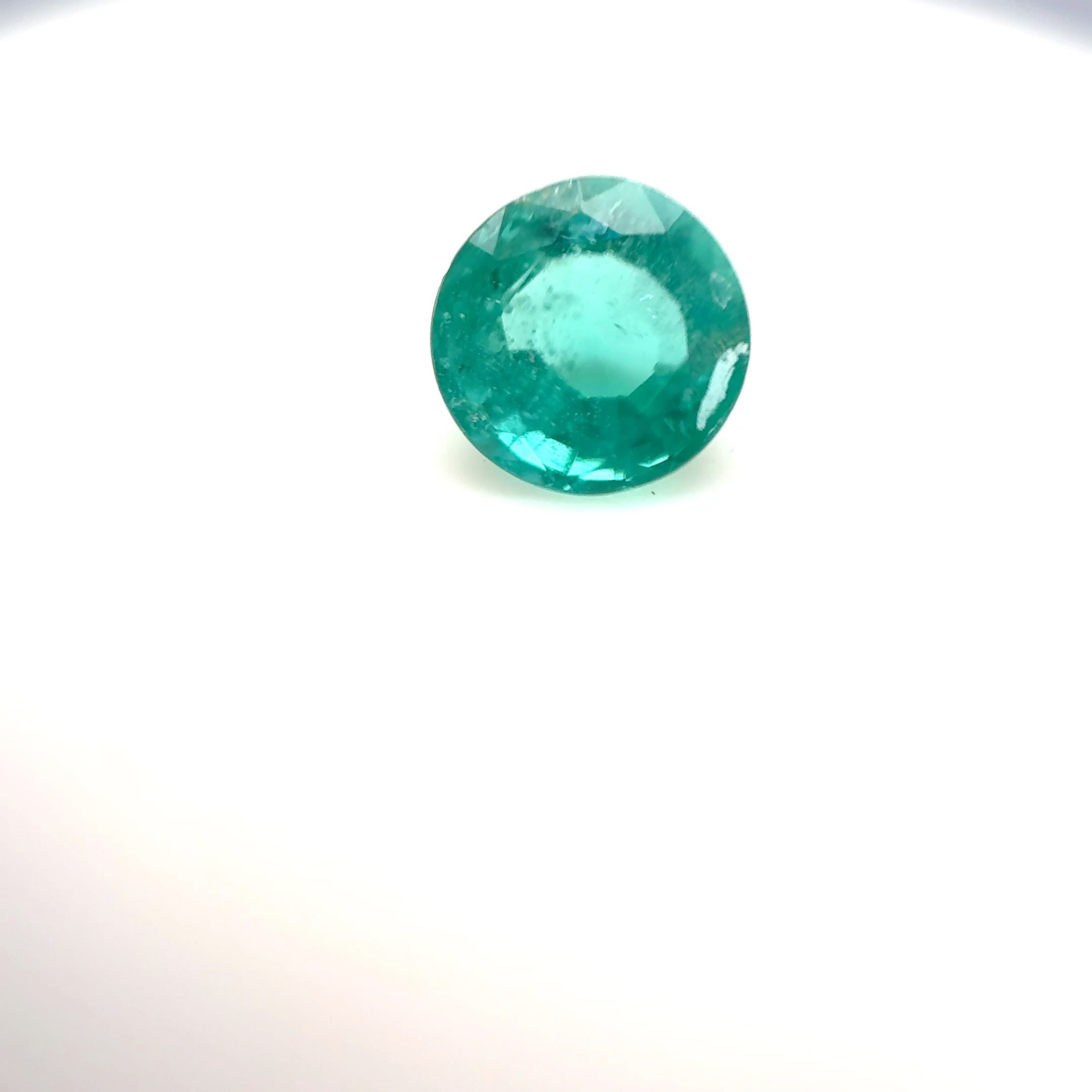 0.87ct EMERALD
