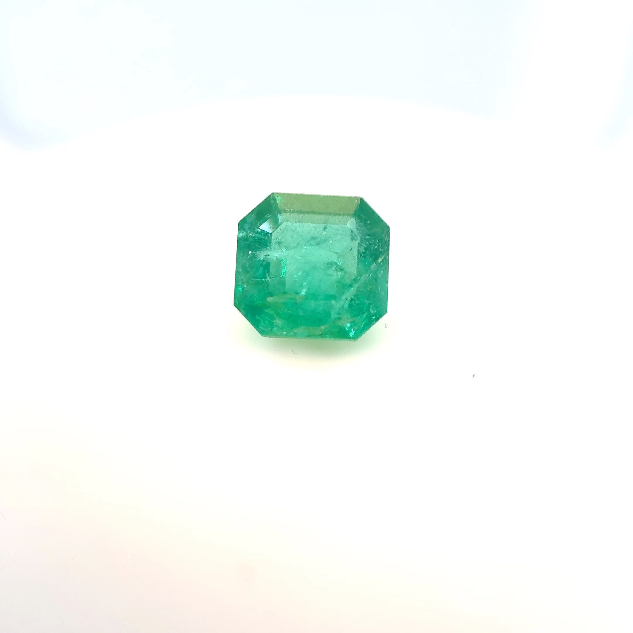 1.4ct EMERALD