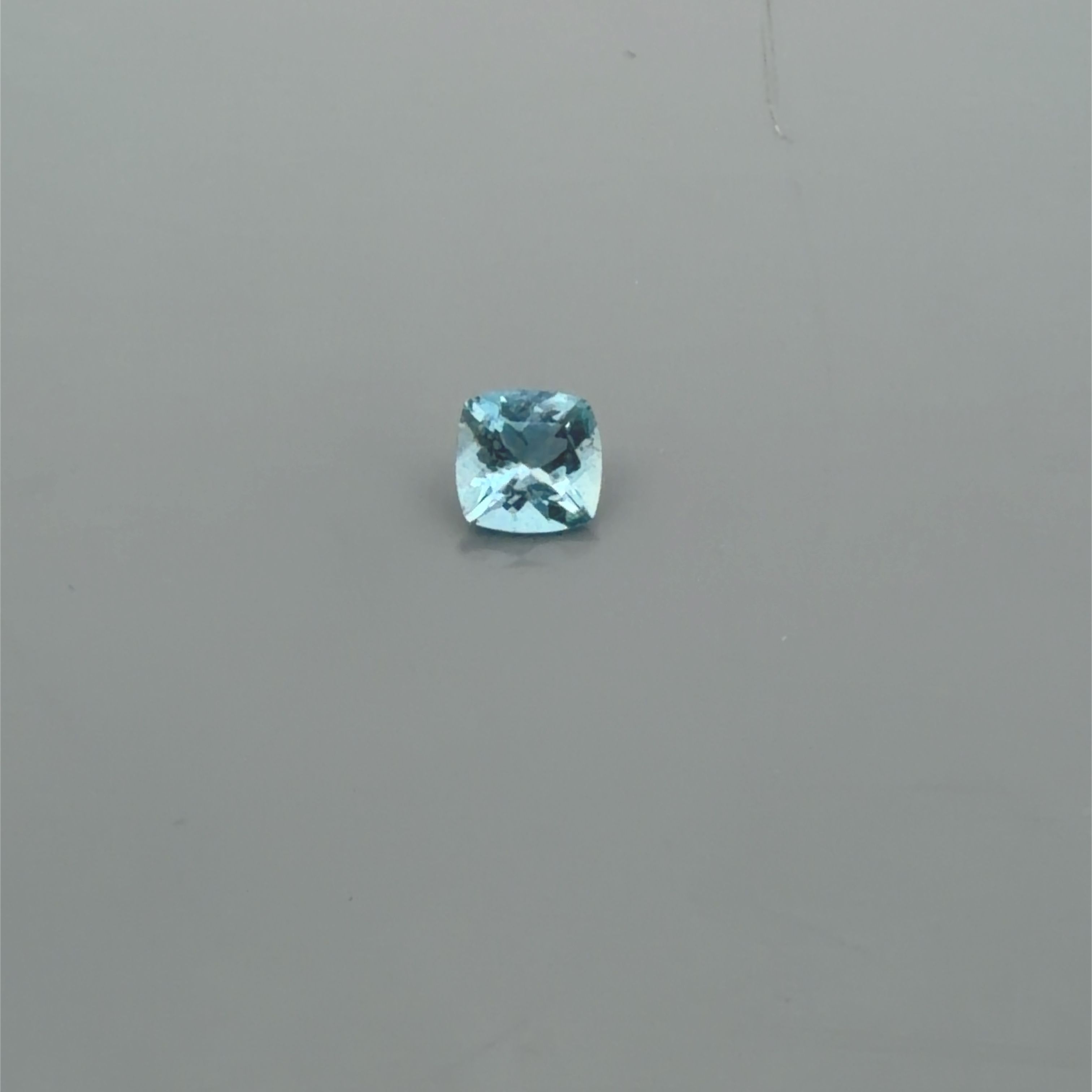 0.86ct AQUAMARINE