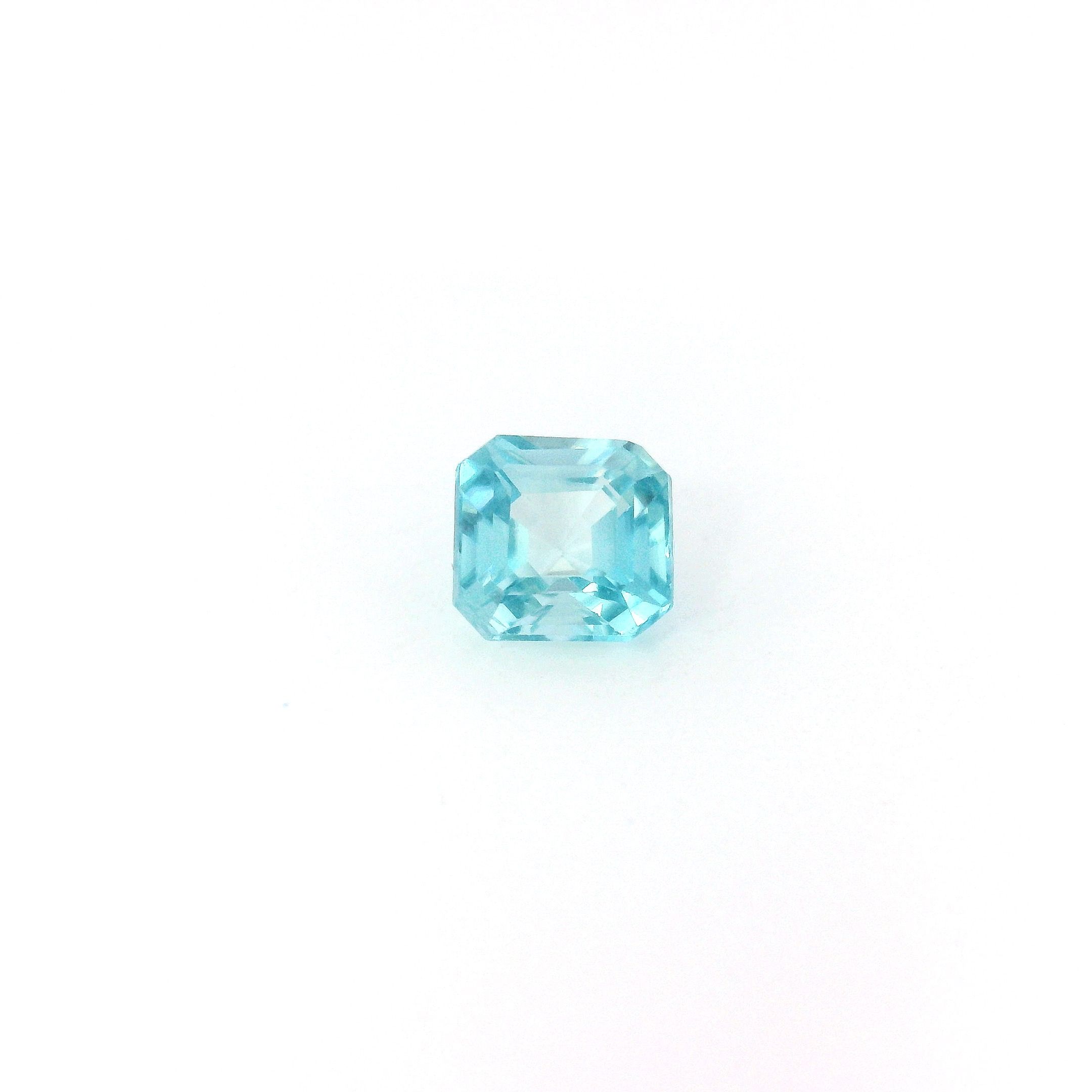 0.94ct ZIRCON