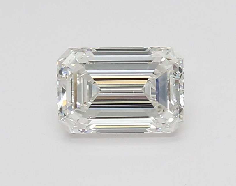 1.22 Carat emerald Lab Grown Diamond Front View
