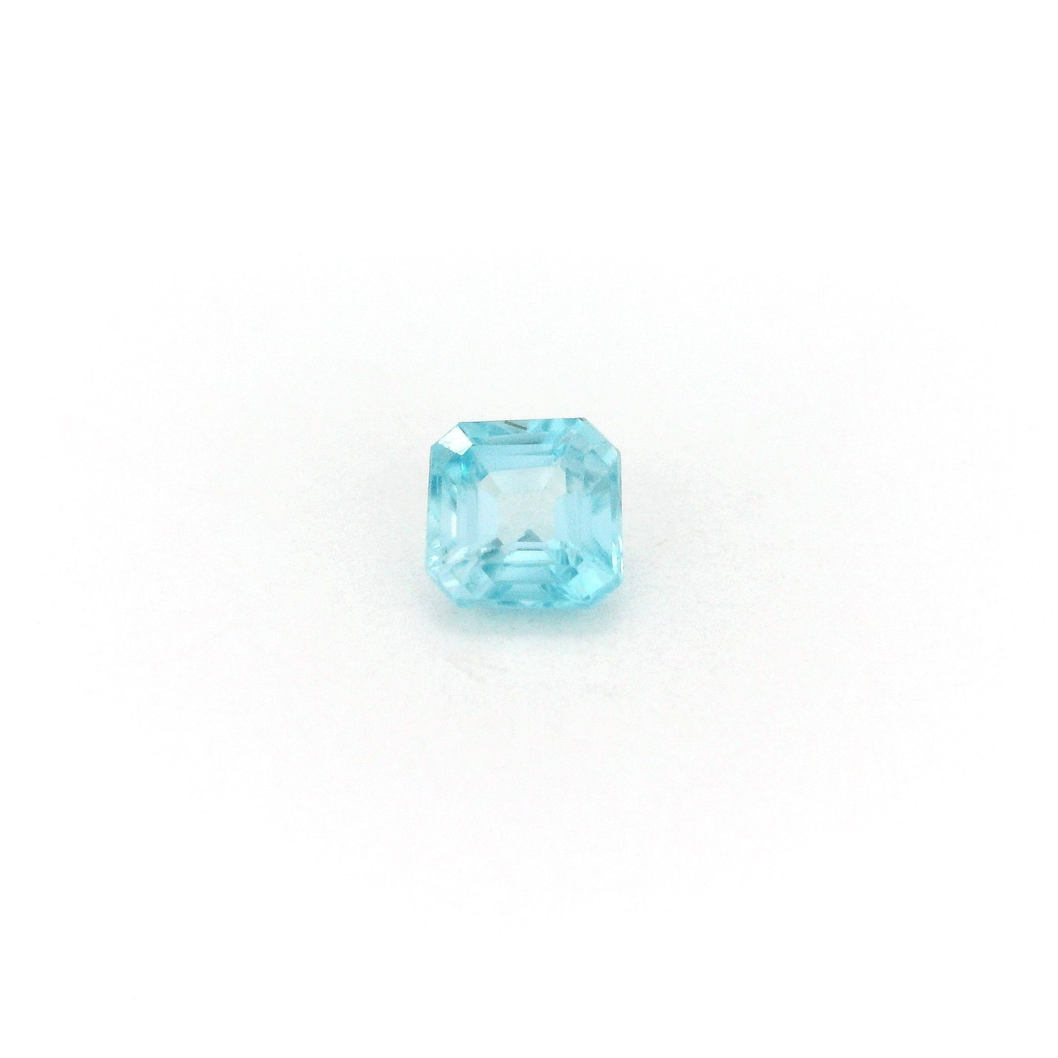 0.83ct ZIRCON