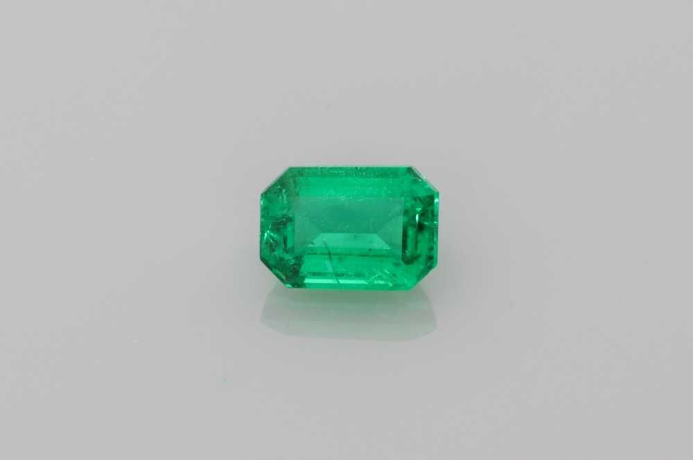 0.95ct Emerald