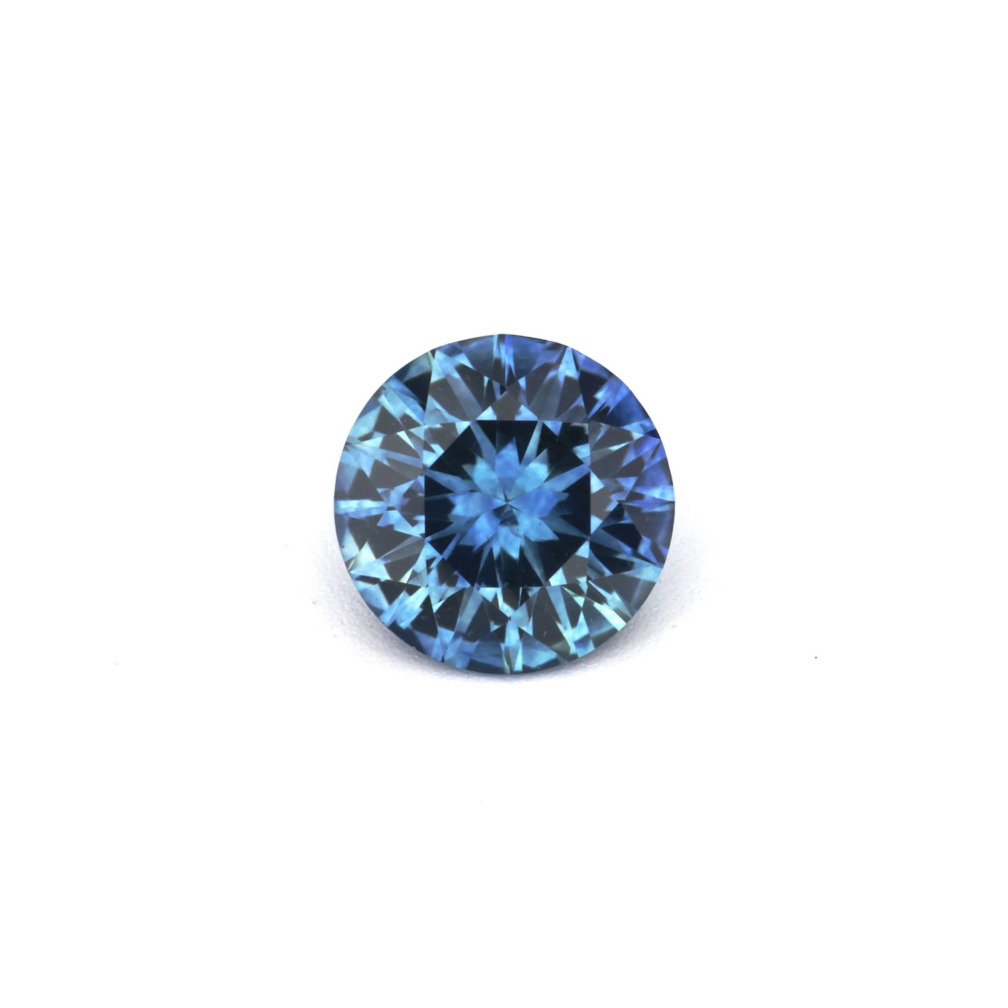 0.7ct Sapphire