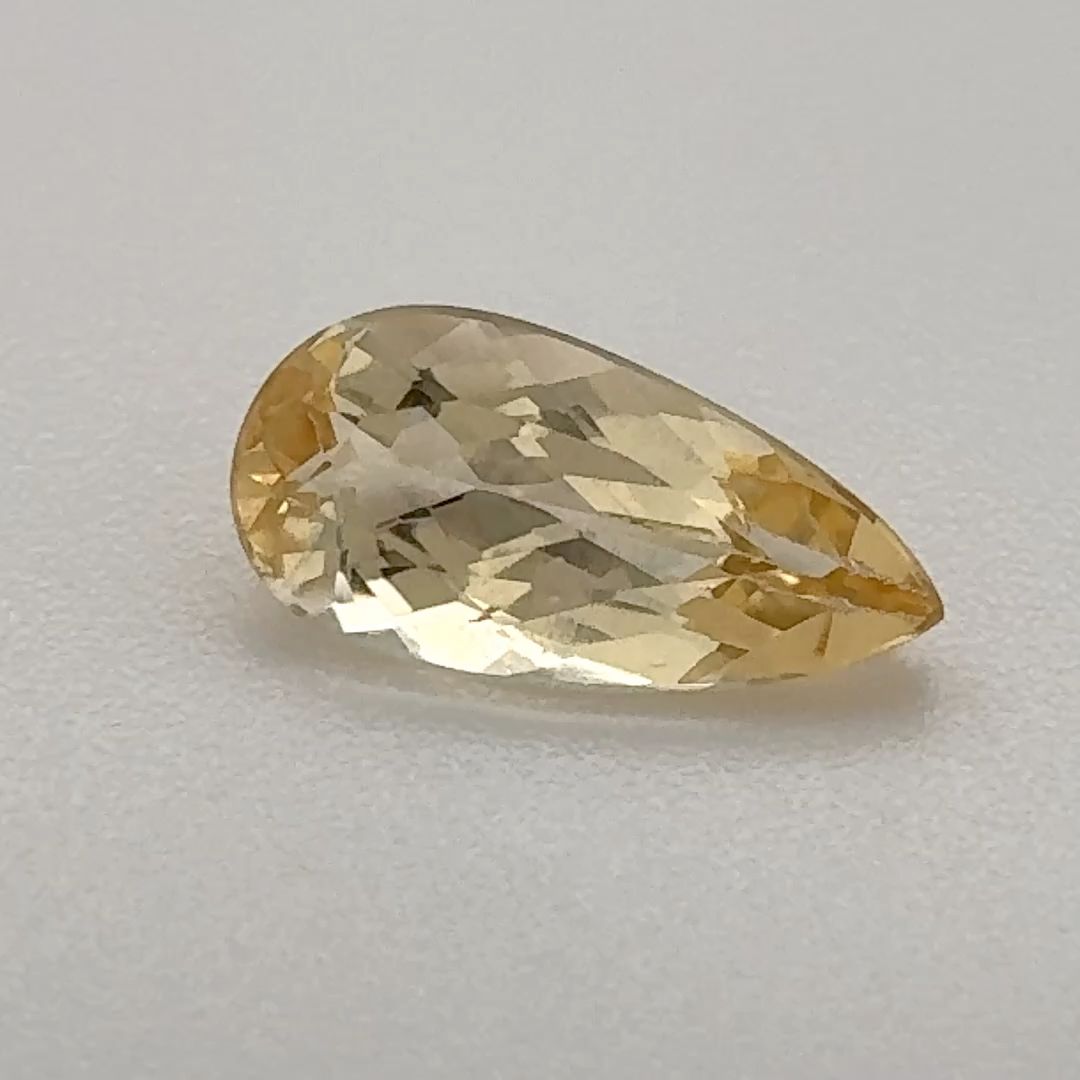 0.965ct TOPAZ