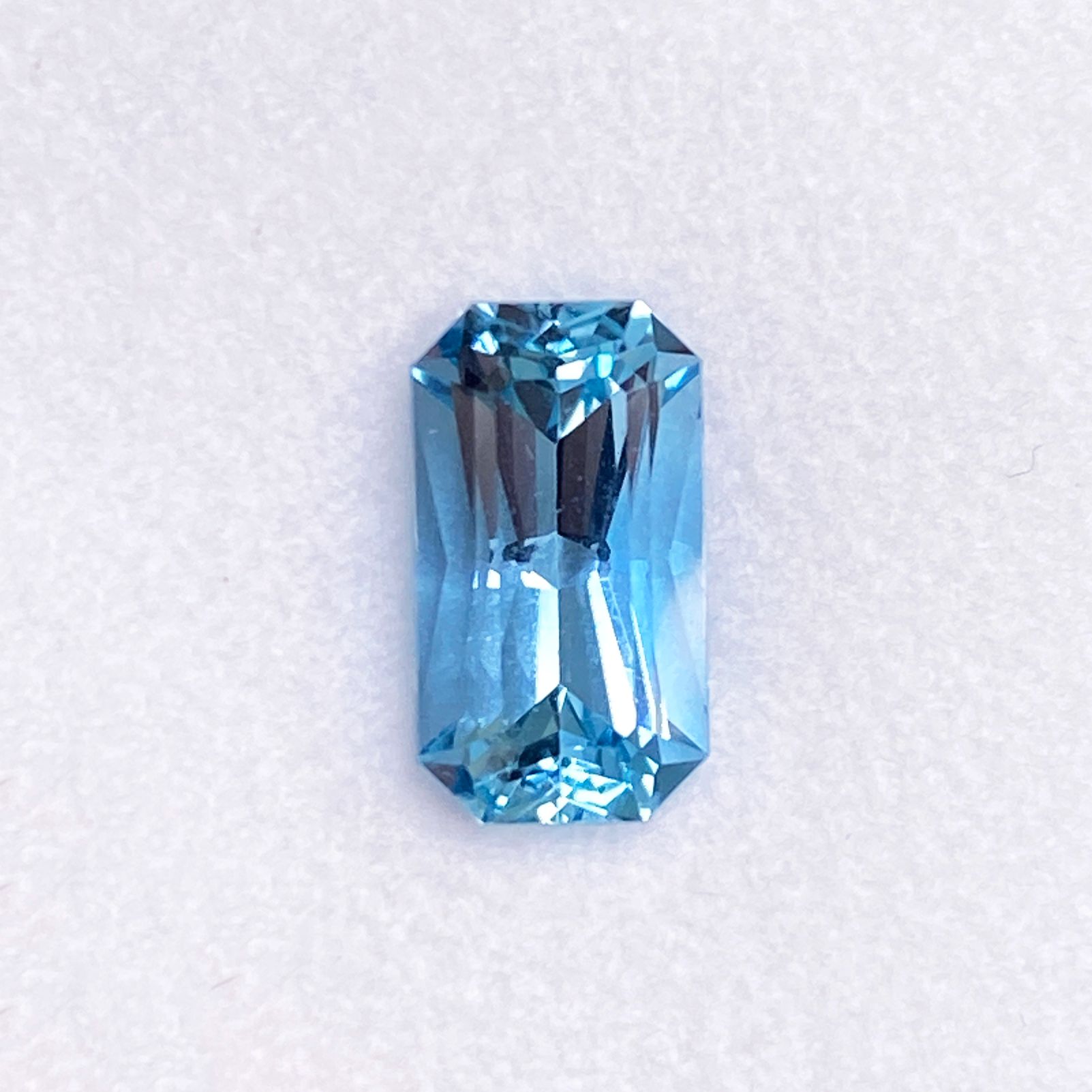 1.87ct Aquamarine