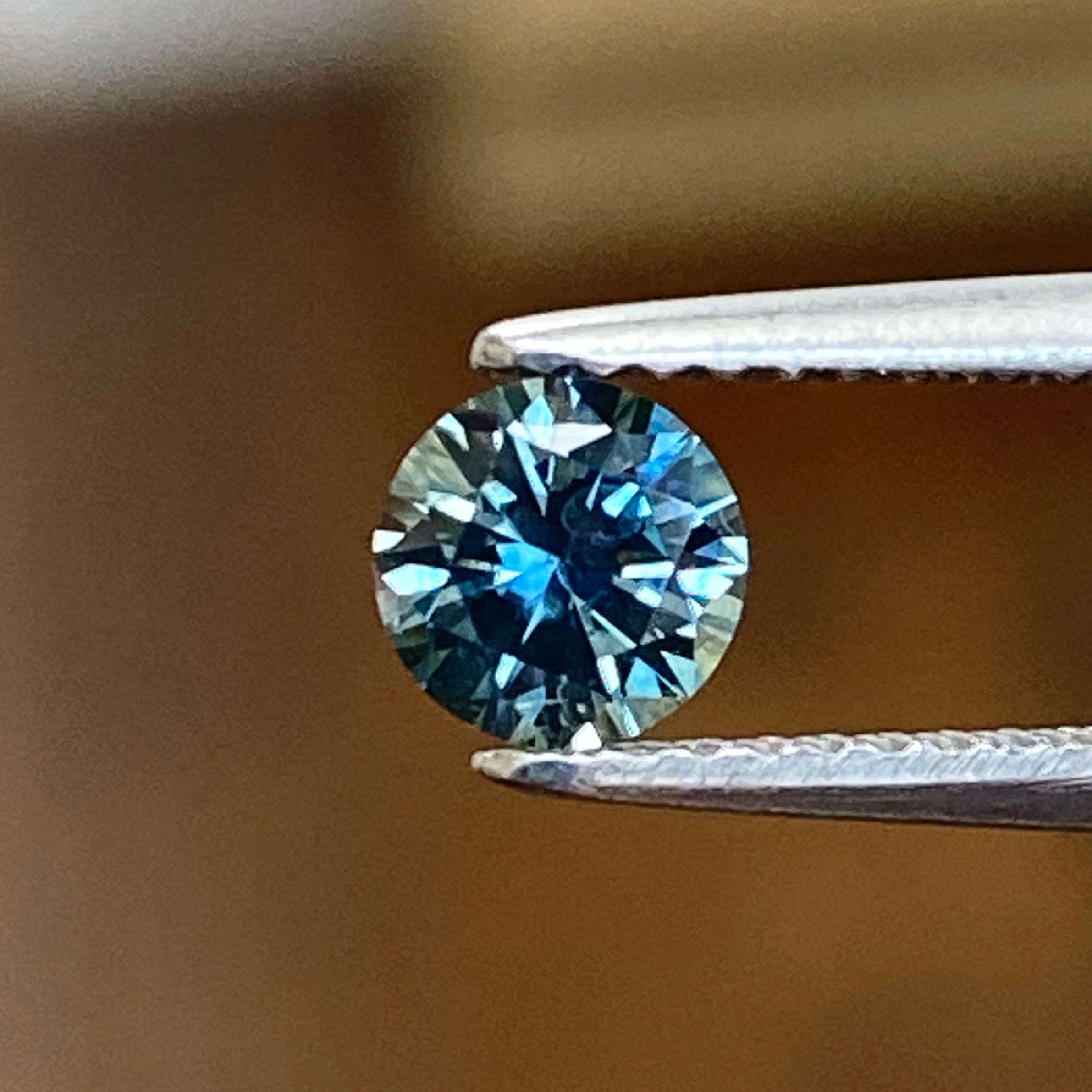 0.68ct Sapphire