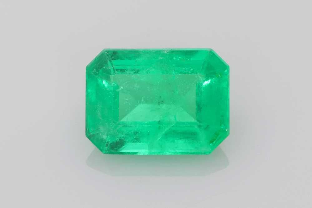 1.21ct Emerald