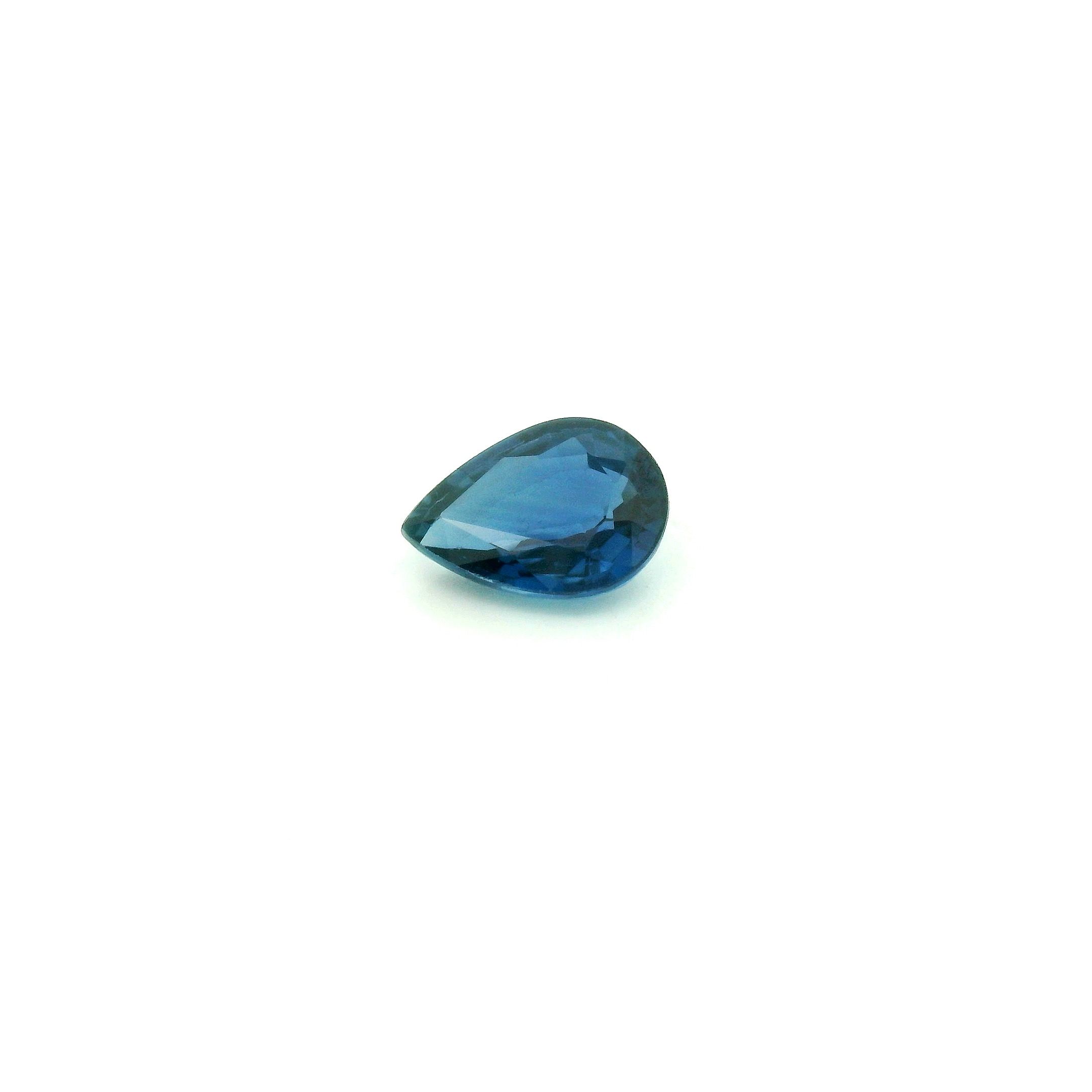 0.8ct SAPPHIRE