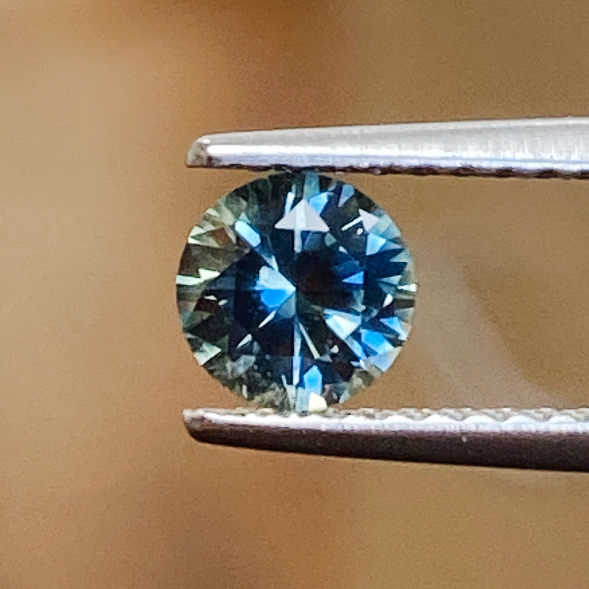 0.56ct Sapphire