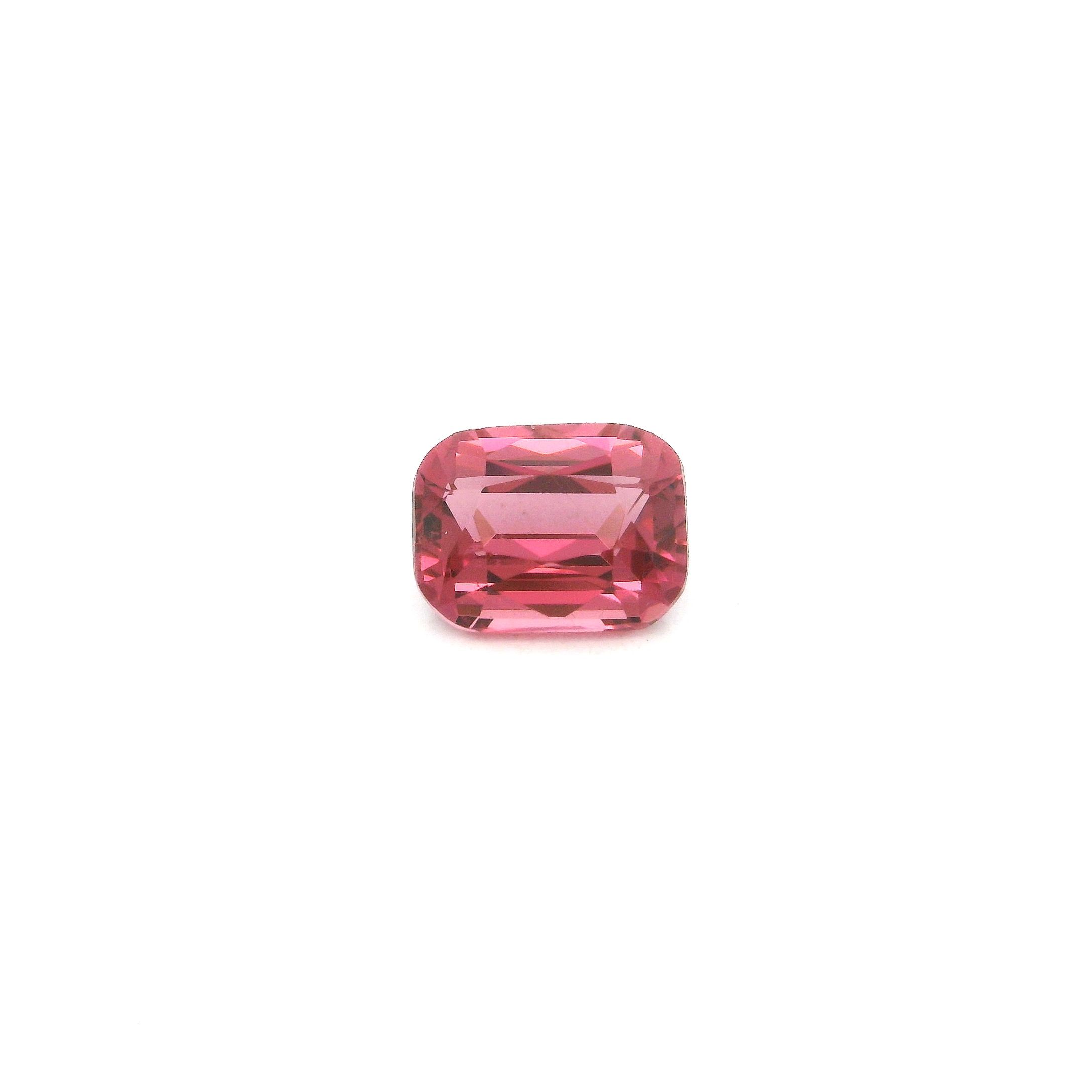 1.04ct GARNET