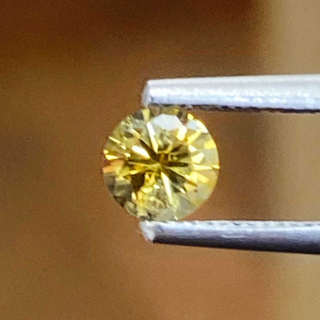 0.32ct Sapphire