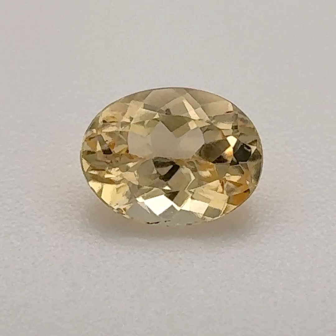 0.8ct TOPAZ