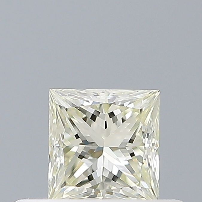 0.28 Carat J VVS1 Princess Diamond