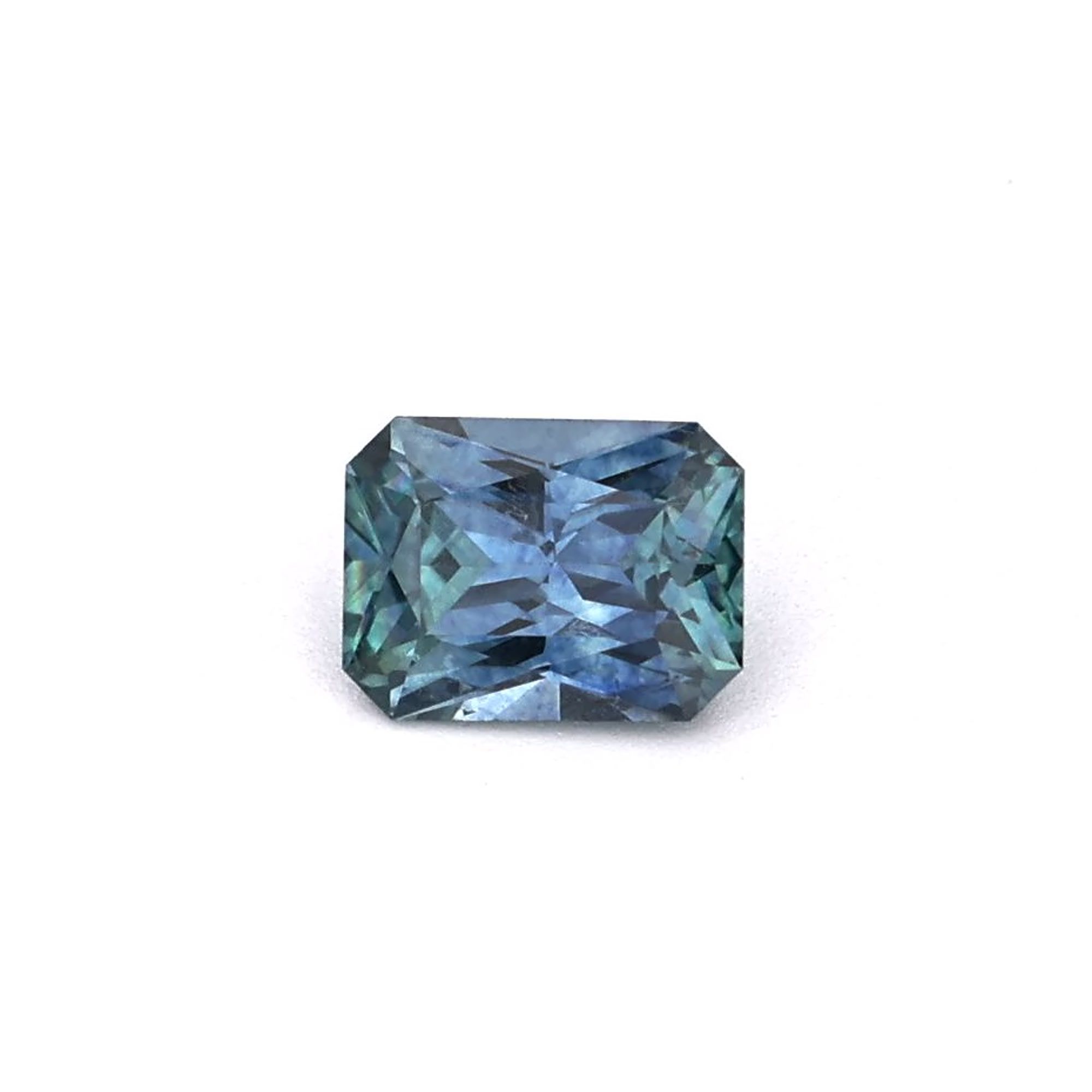 0.75ct Sapphire