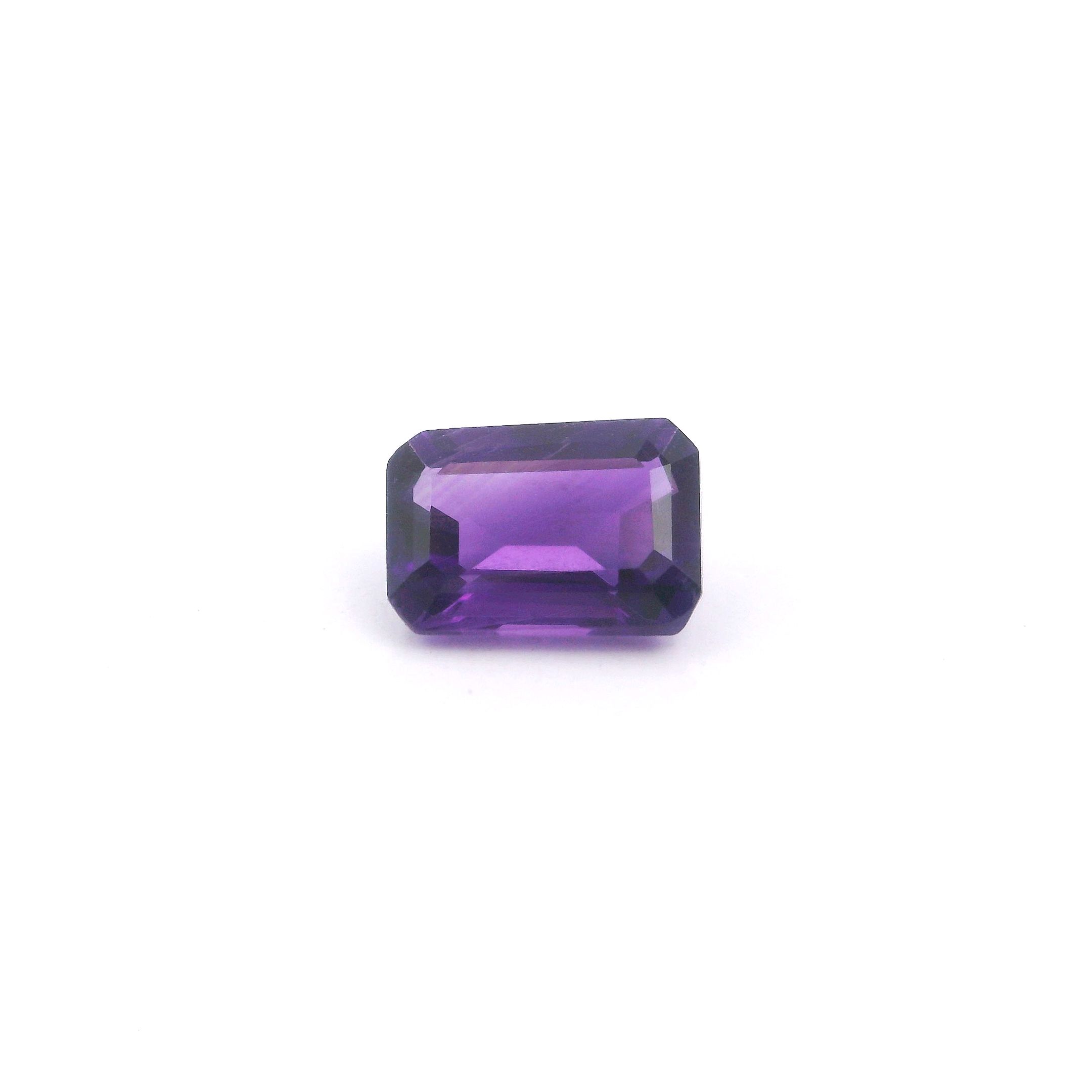 Certified Amethyst Octagonal 0.86 ct gemstone, Purple