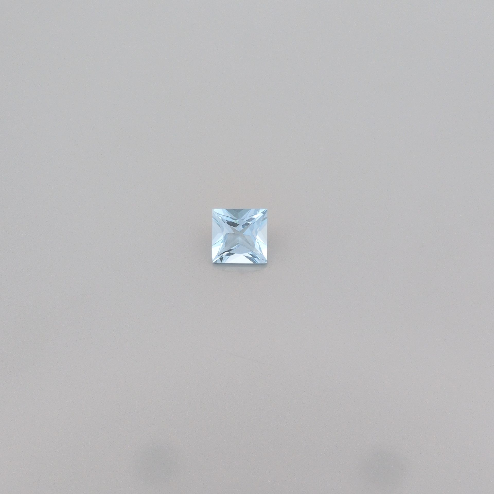 1.5ct AQUAMARINE