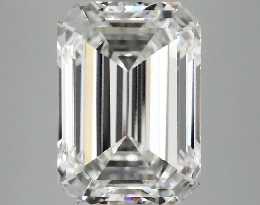 4.87 Carat · F · VS2 Rare Carat Ideal Cut