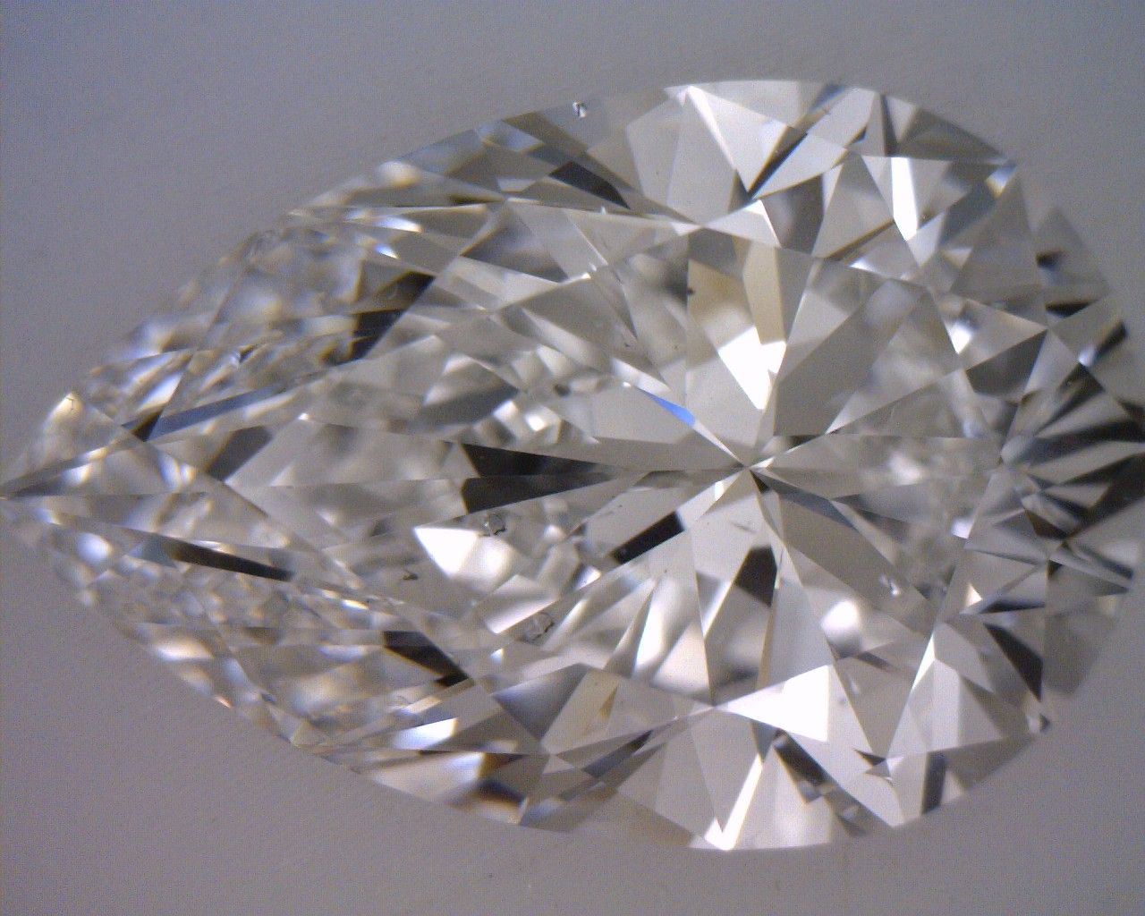 3,01 ct Diament naturalny w szlifie gruszki
