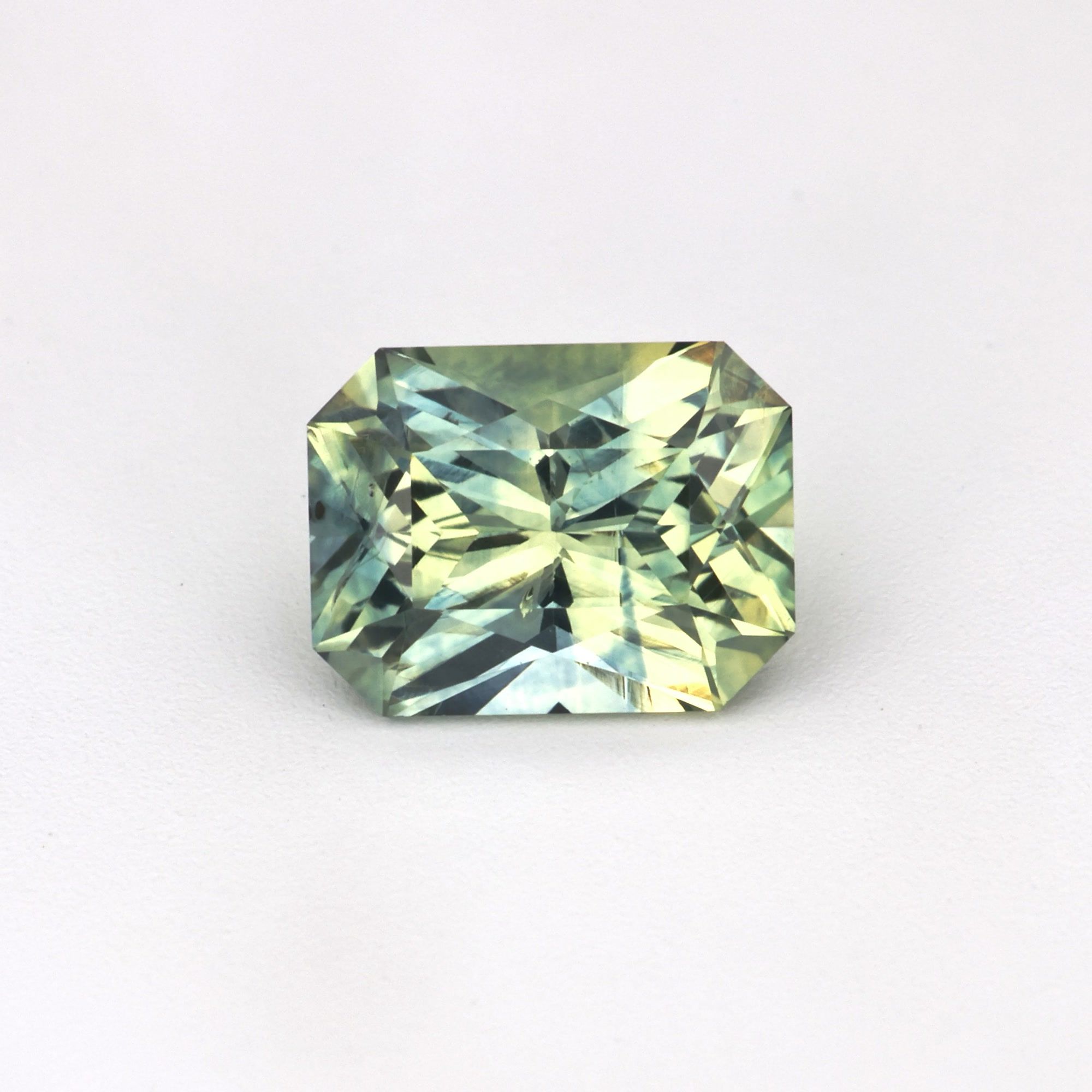 0.82ct Sapphire
