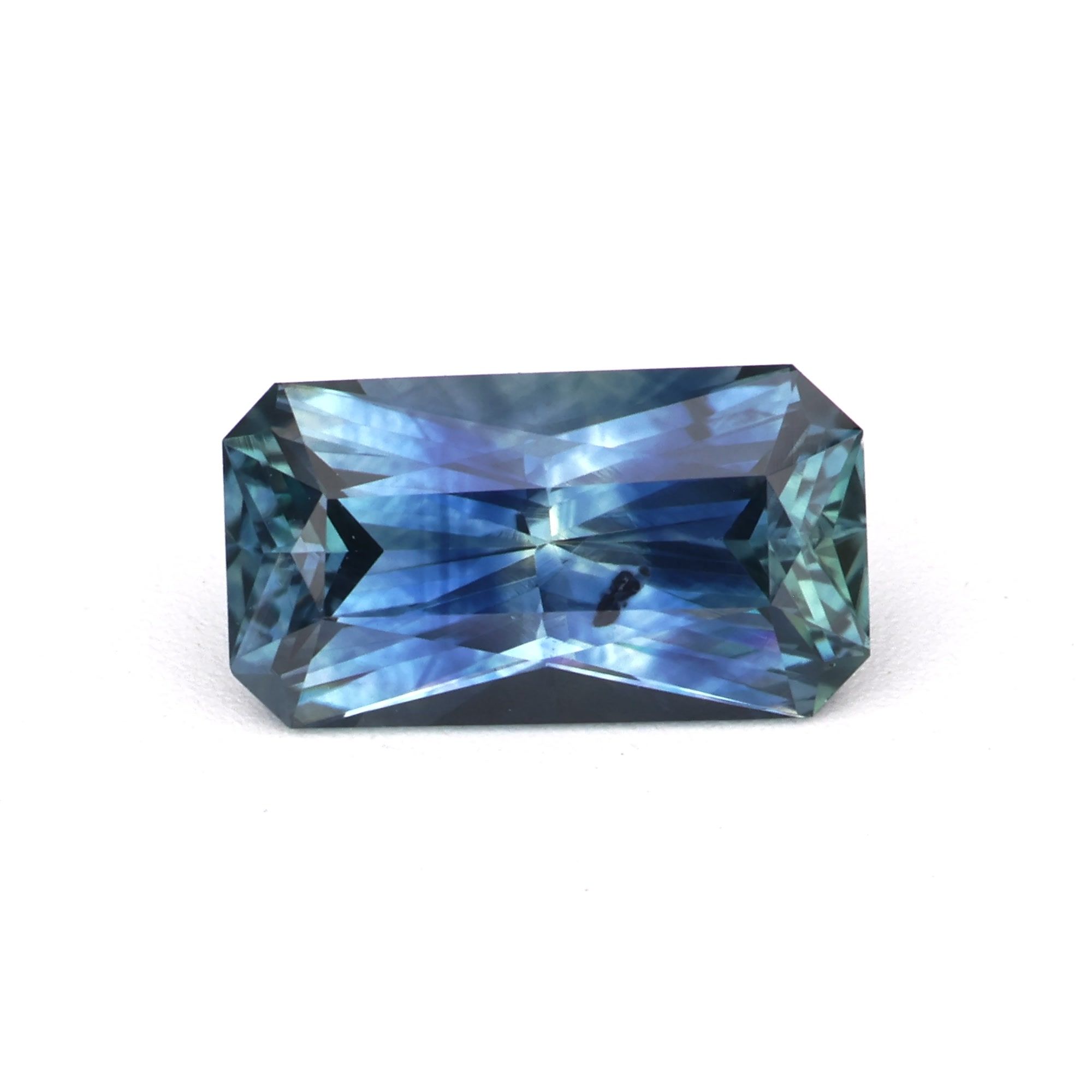 0.9ct Sapphire
