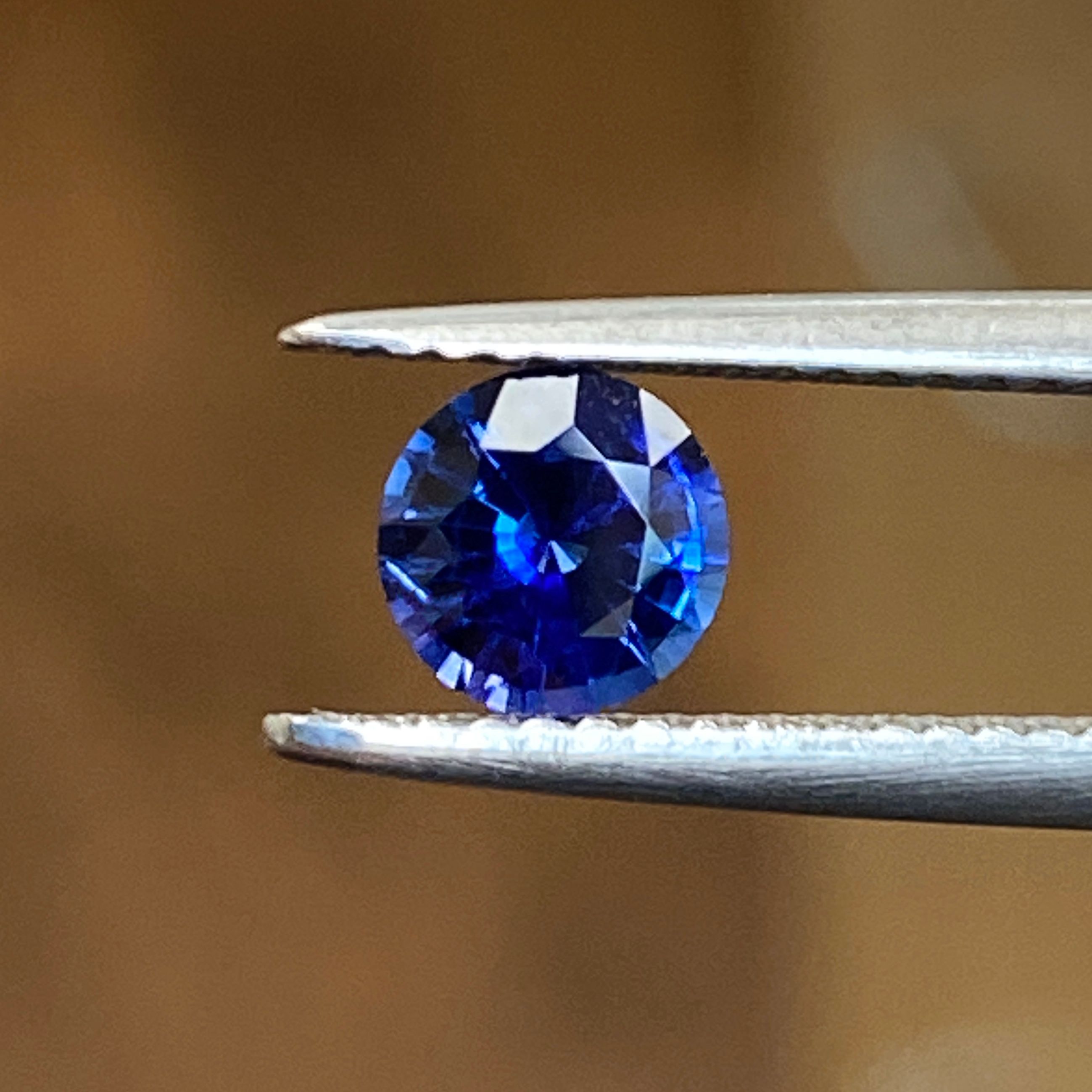 0.76ct Sapphire