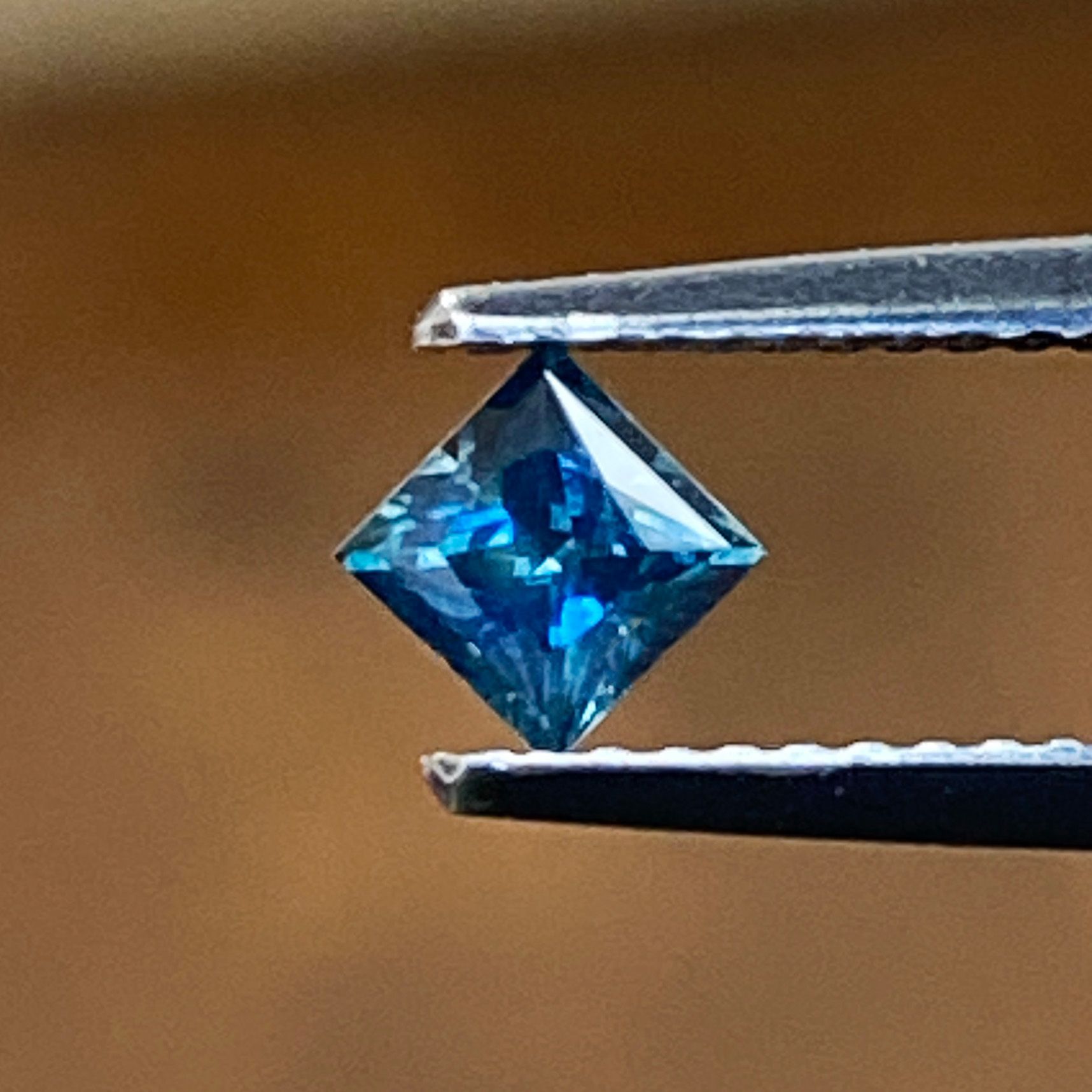 0.46ct Sapphire