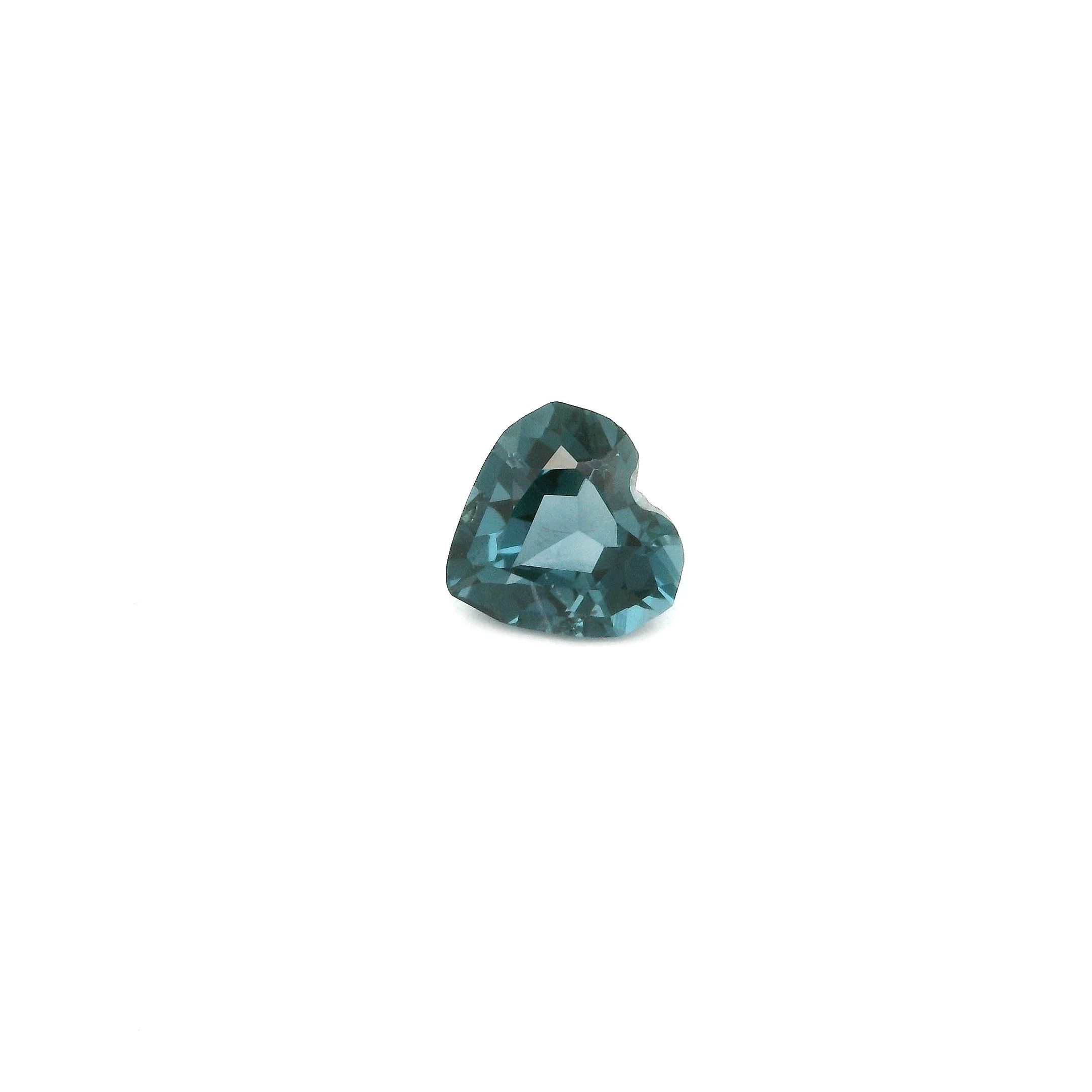 0.9ct SPINEL