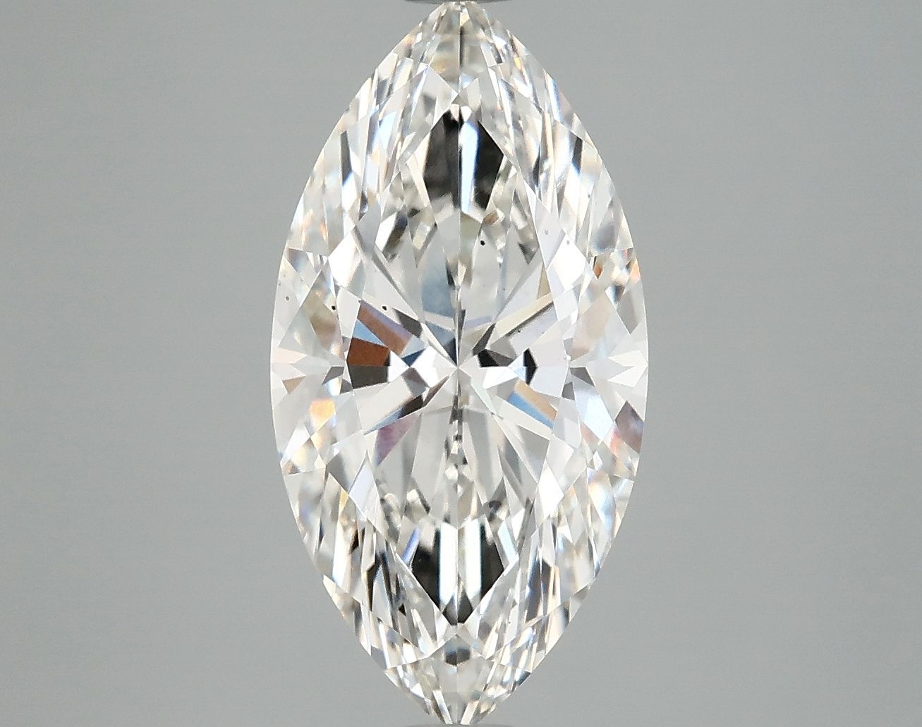 4.09 Carat · G · VS2 Rare Carat Ideal Cut
