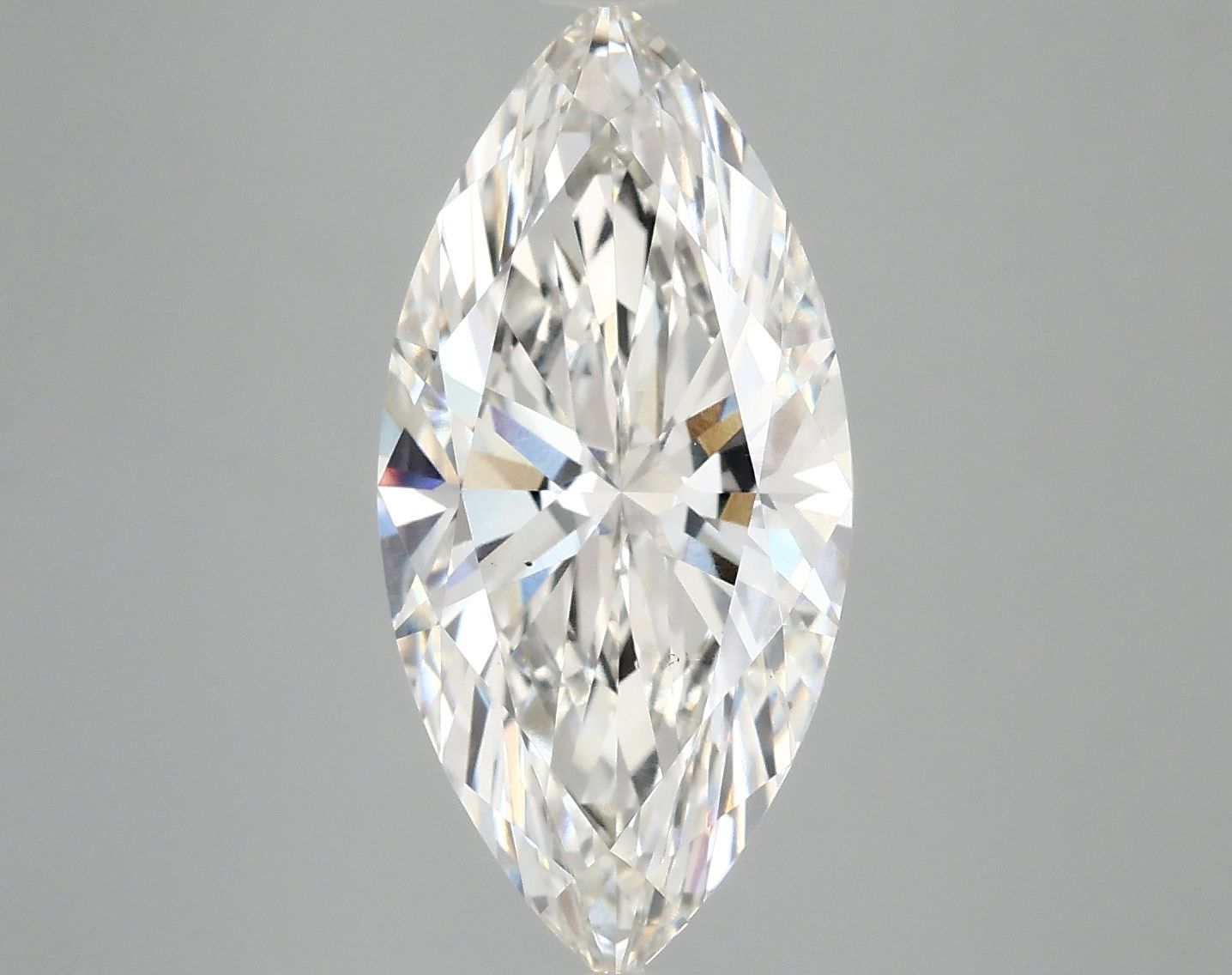 4.09 Carat · G · VS2 Rare Carat Ideal Cut