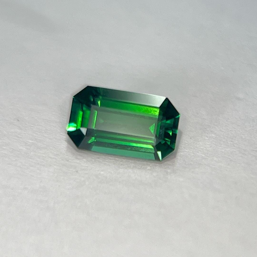 0.9ct TOURMALINE