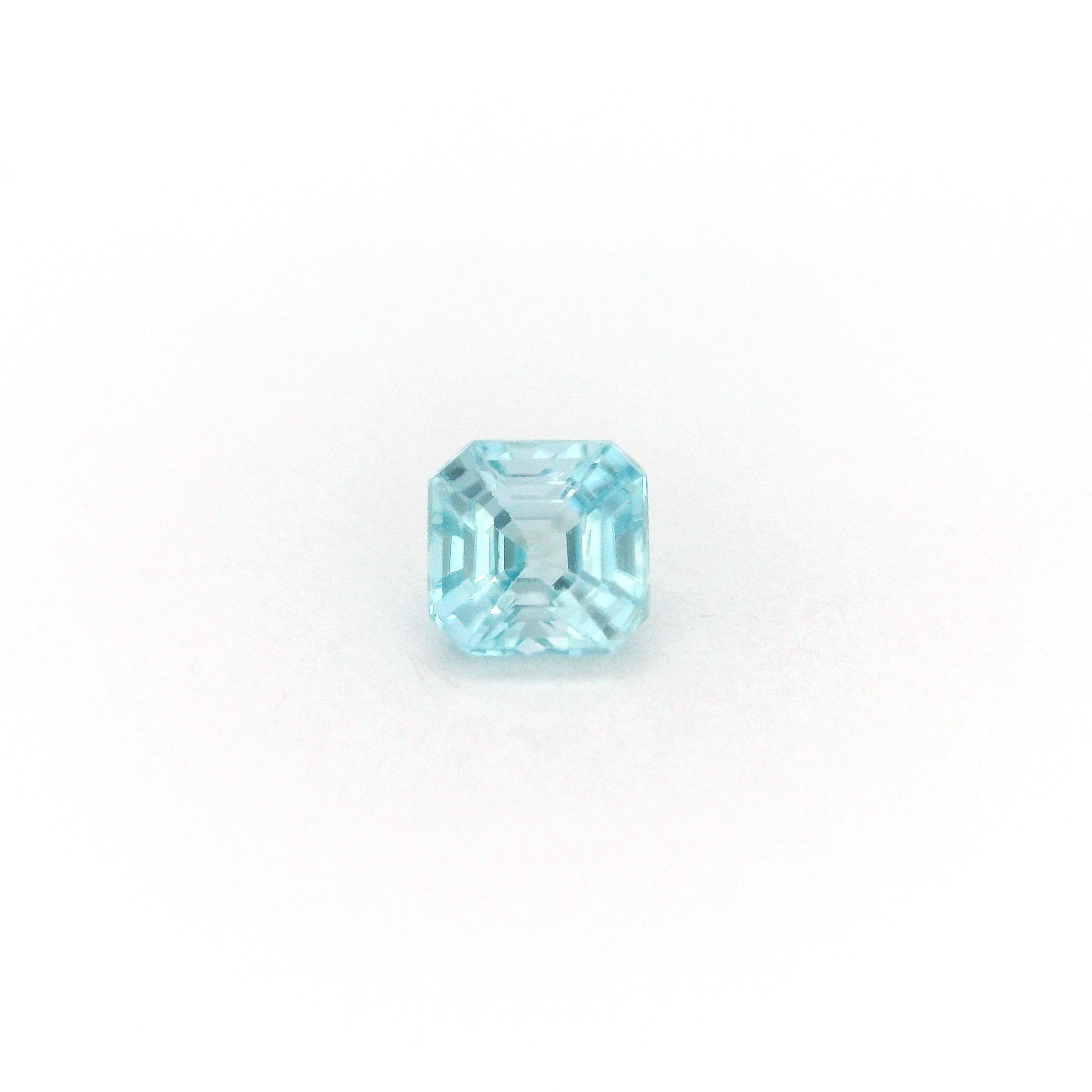 1.01ct ZIRCON