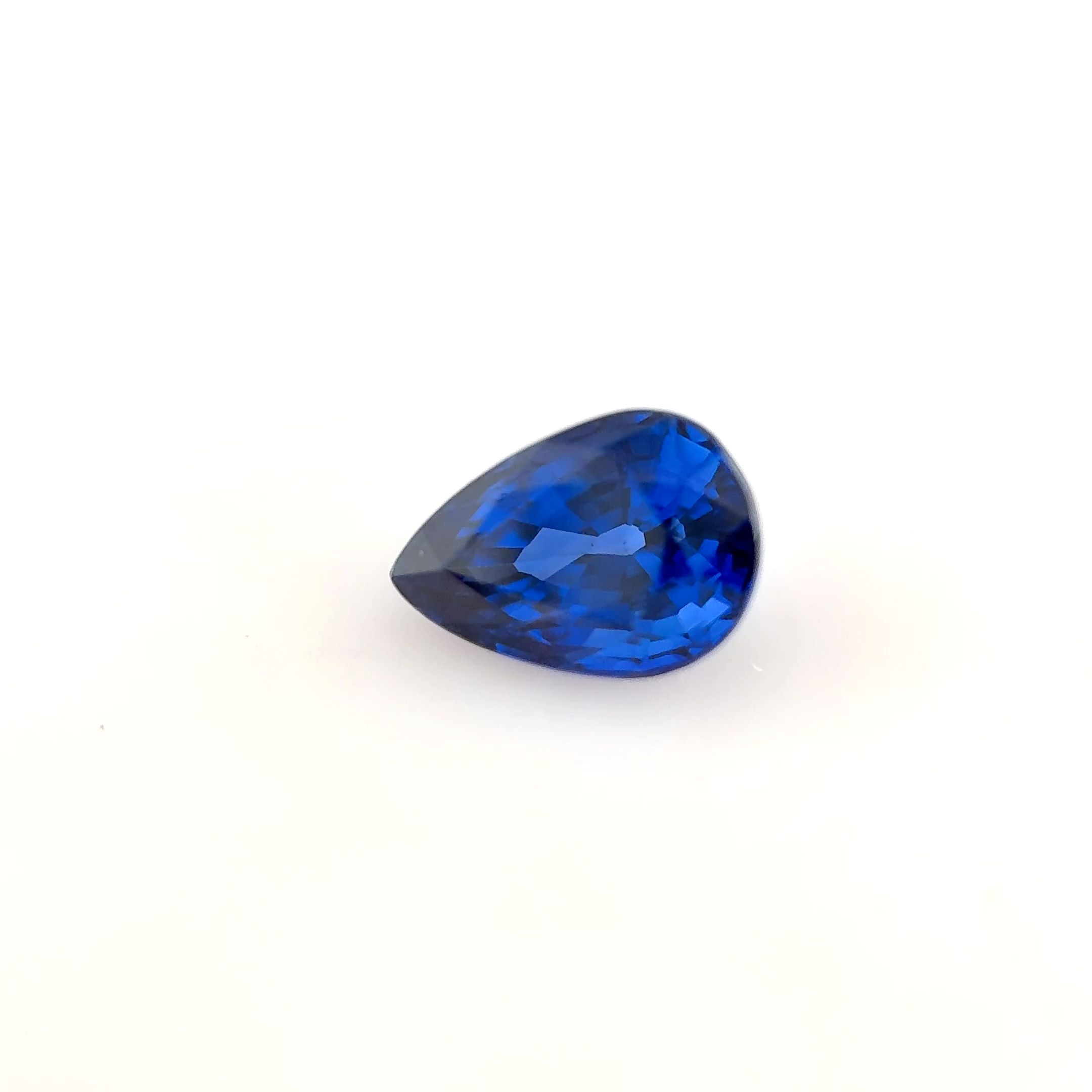 0.8ct SAPPHIRE