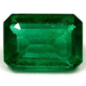 0.9ct Emerald