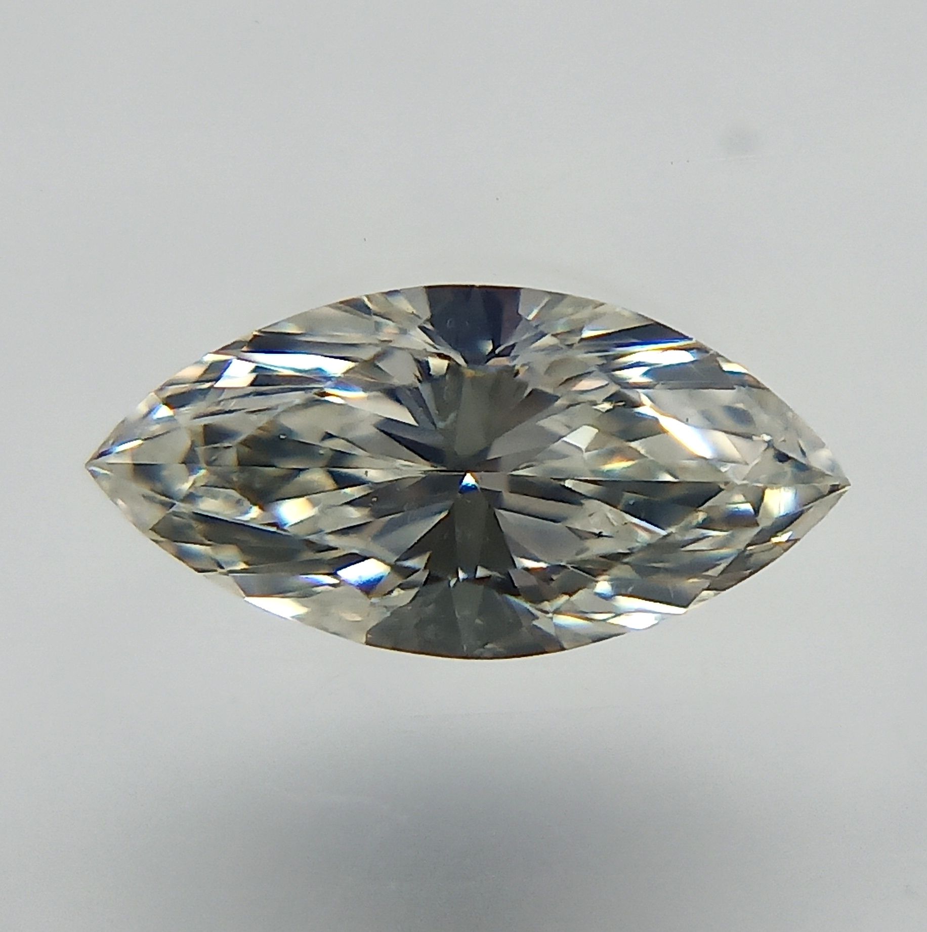 Diamante 0,19 ct MARQUISE