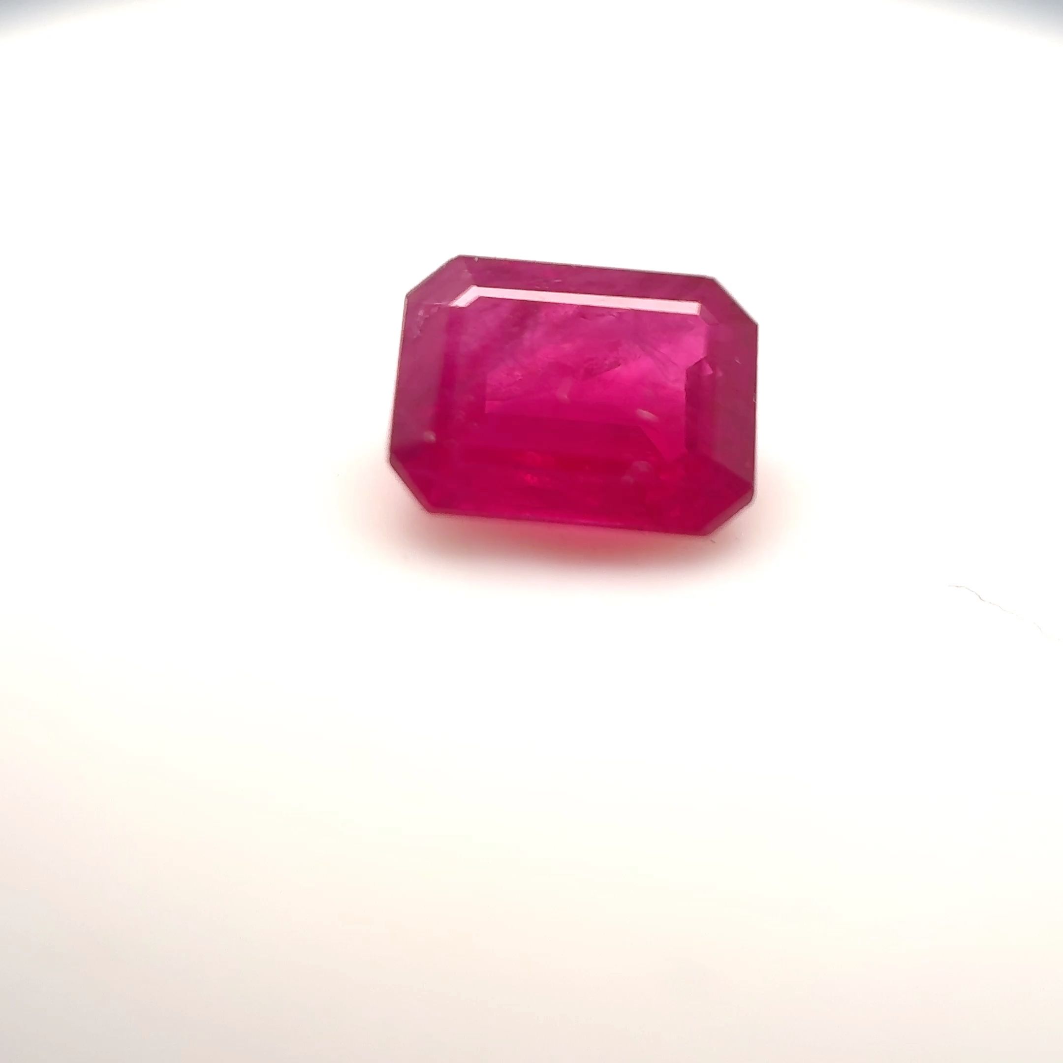 1.06ct RUBY