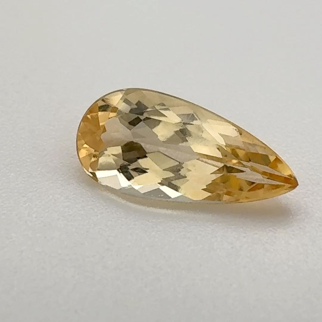 1.385ct TOPAZ