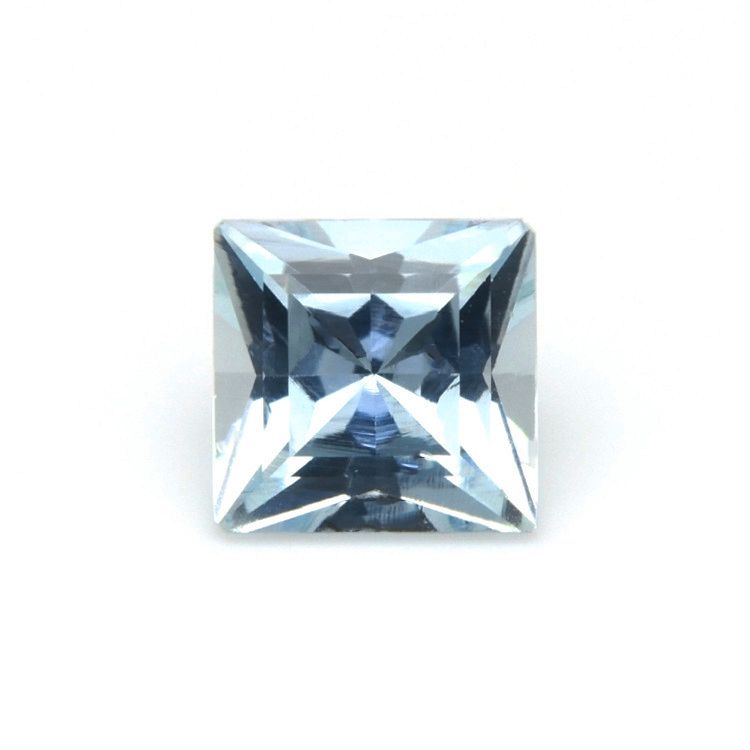 0.7ct Aquamarine
