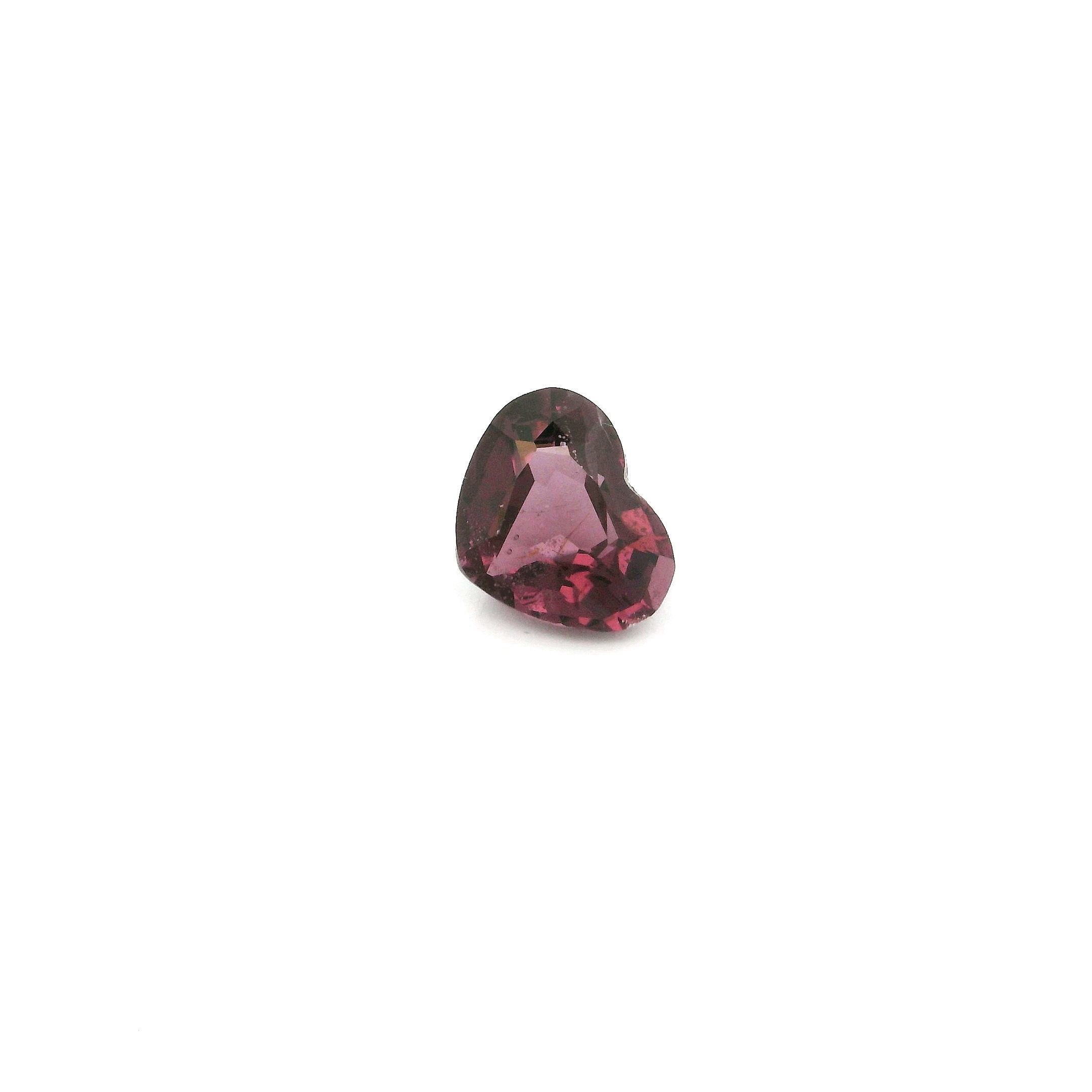 0.9ct SPINEL
