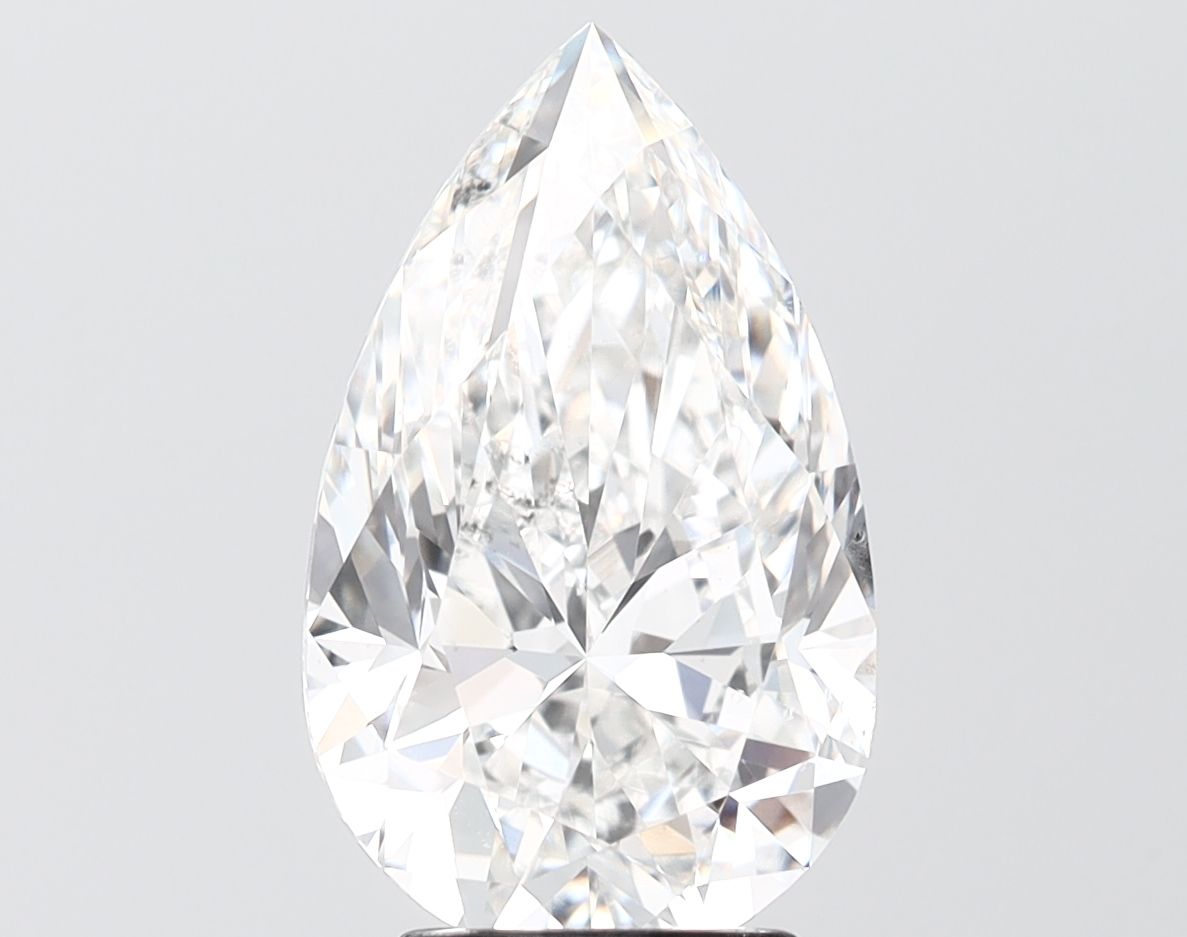 4 Carat · F · VS2 Rare Carat Ideal Cut