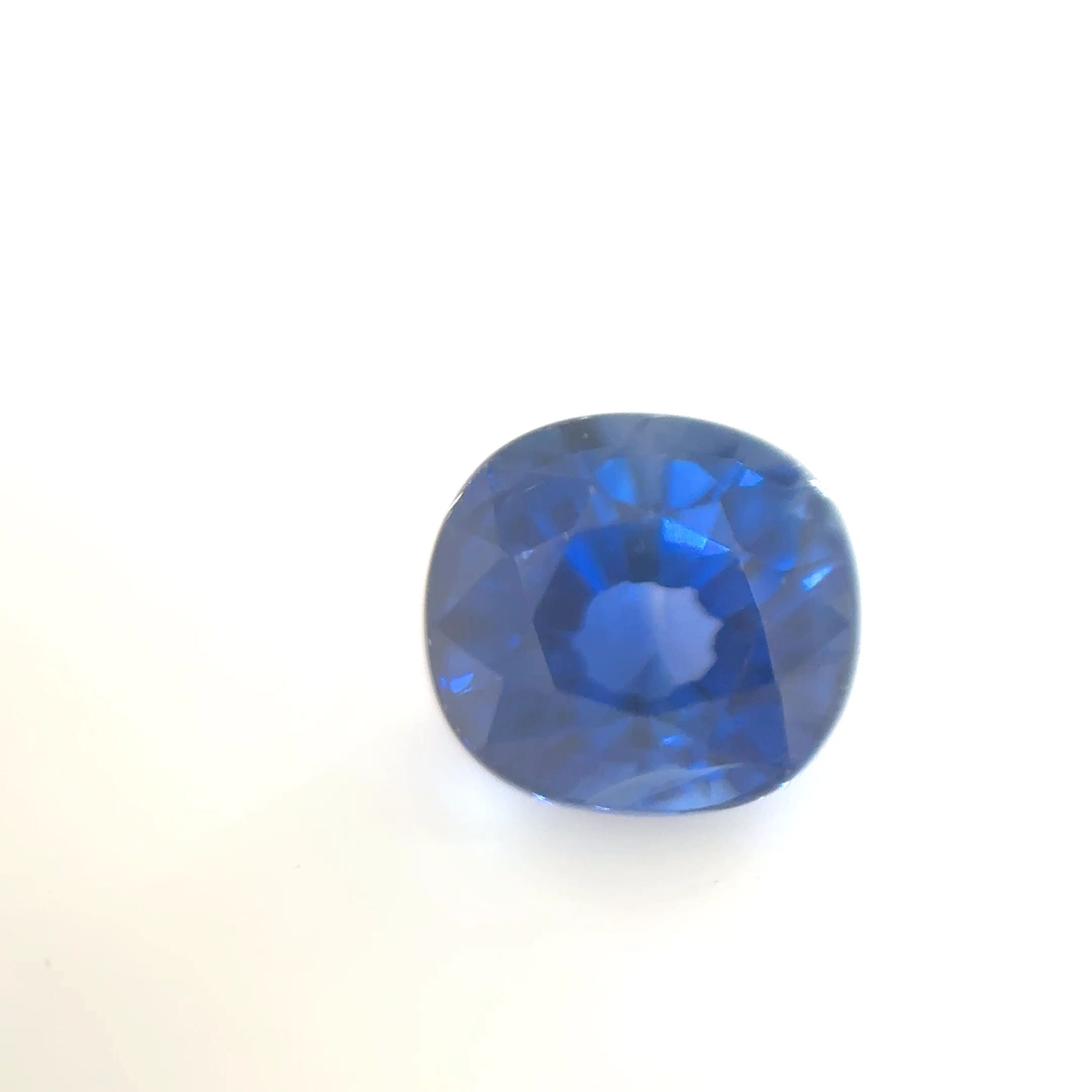 0.9ct SAPPHIRE