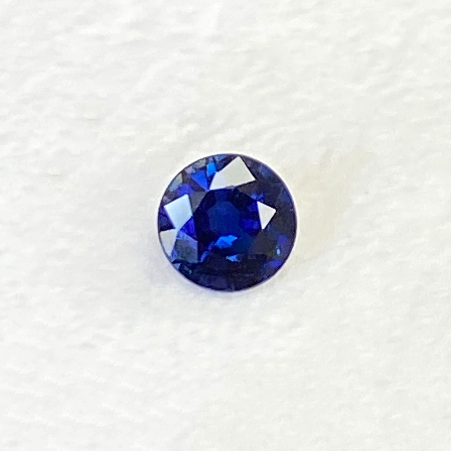 0.69ct Sapphire